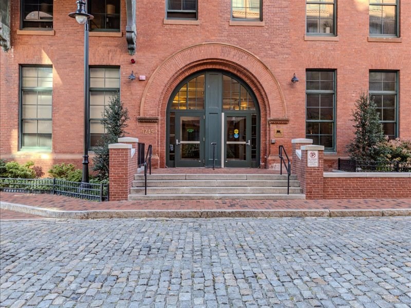 1245 Adams St # B210