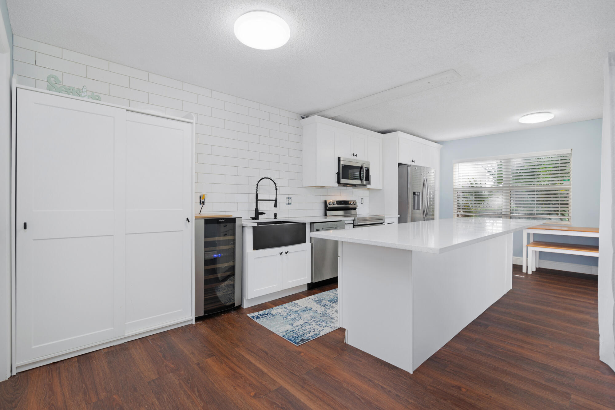 8142 Bridgewater Court