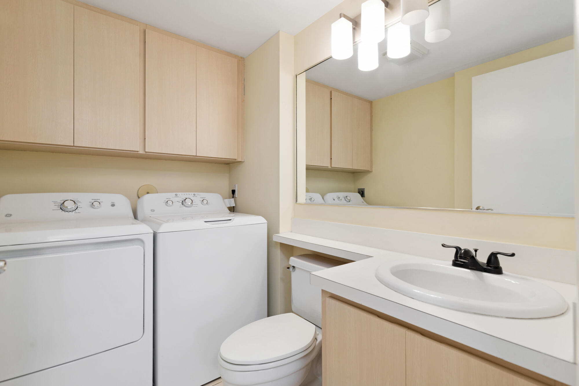 8142 Bridgewater Court