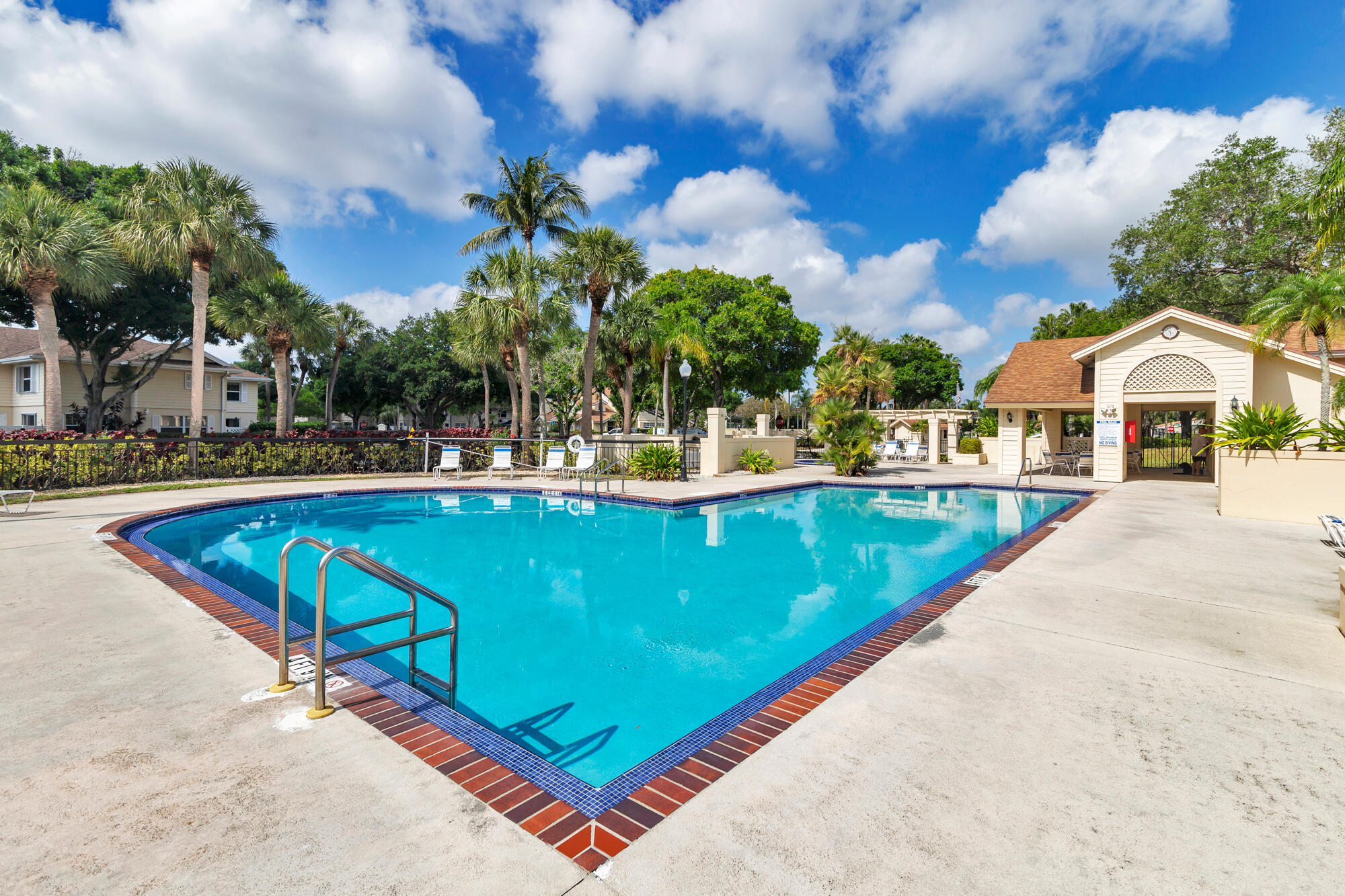 8142 Bridgewater Court