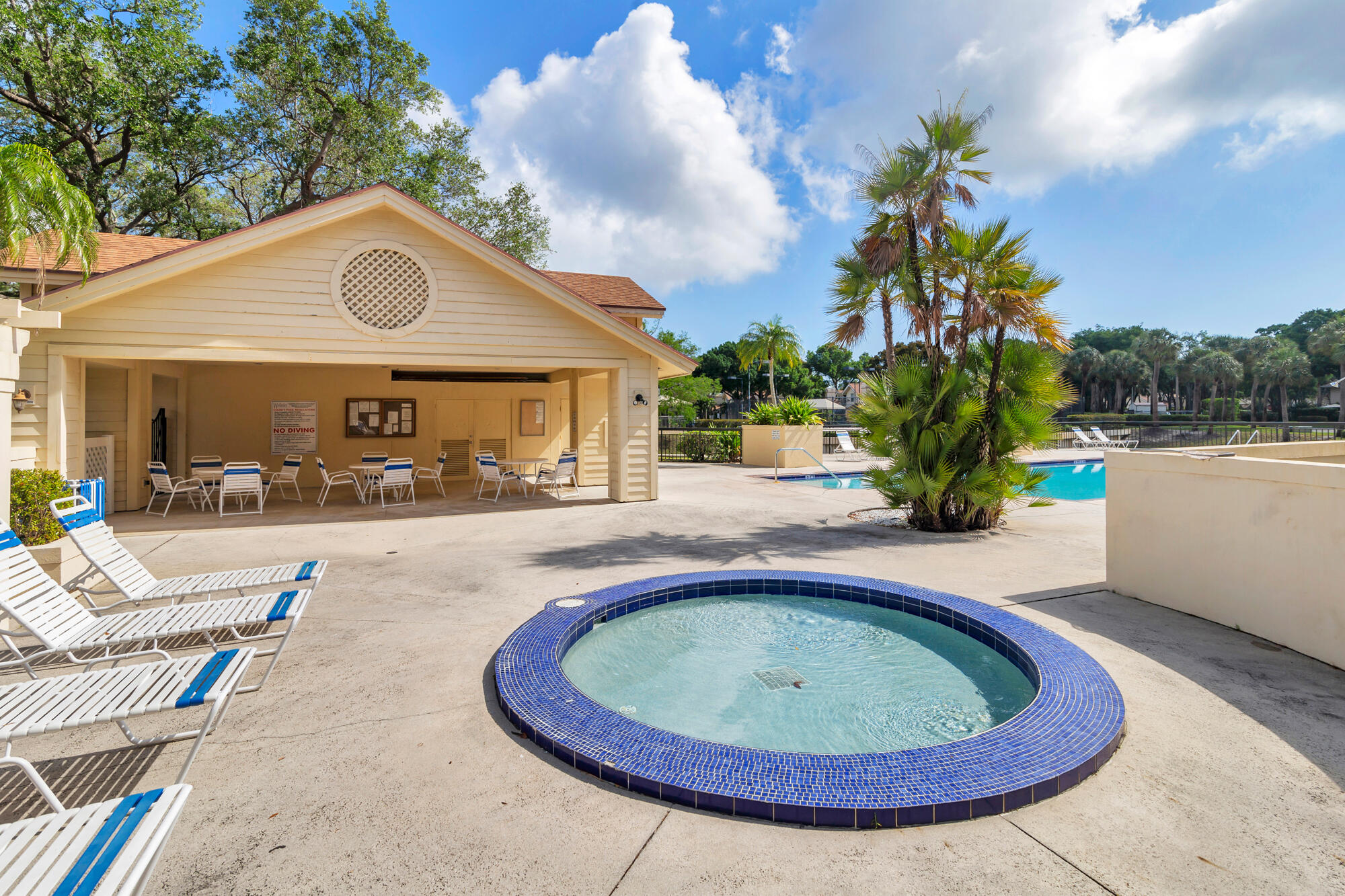 8142 Bridgewater Court