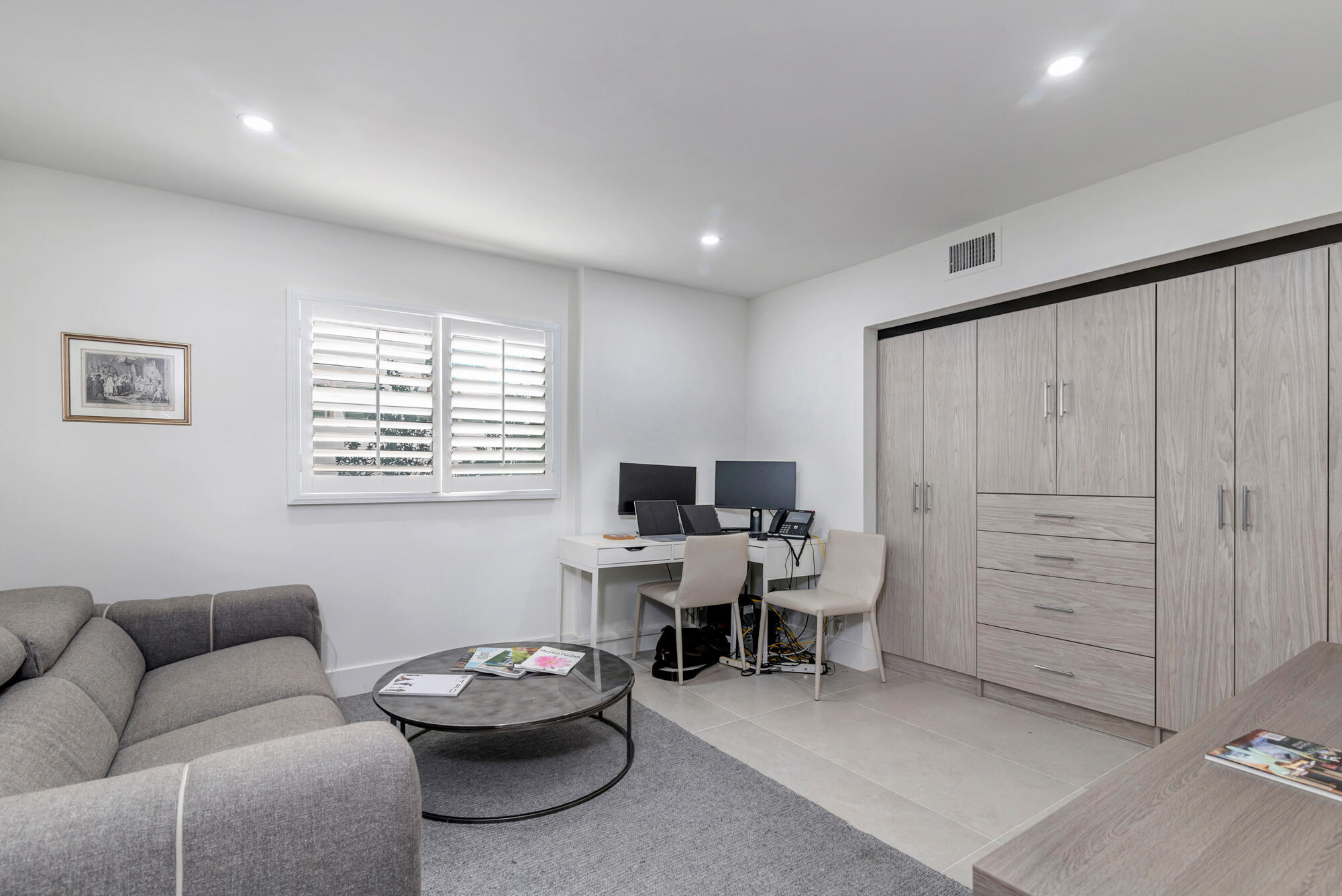 1527 S Flagler Drive 113f