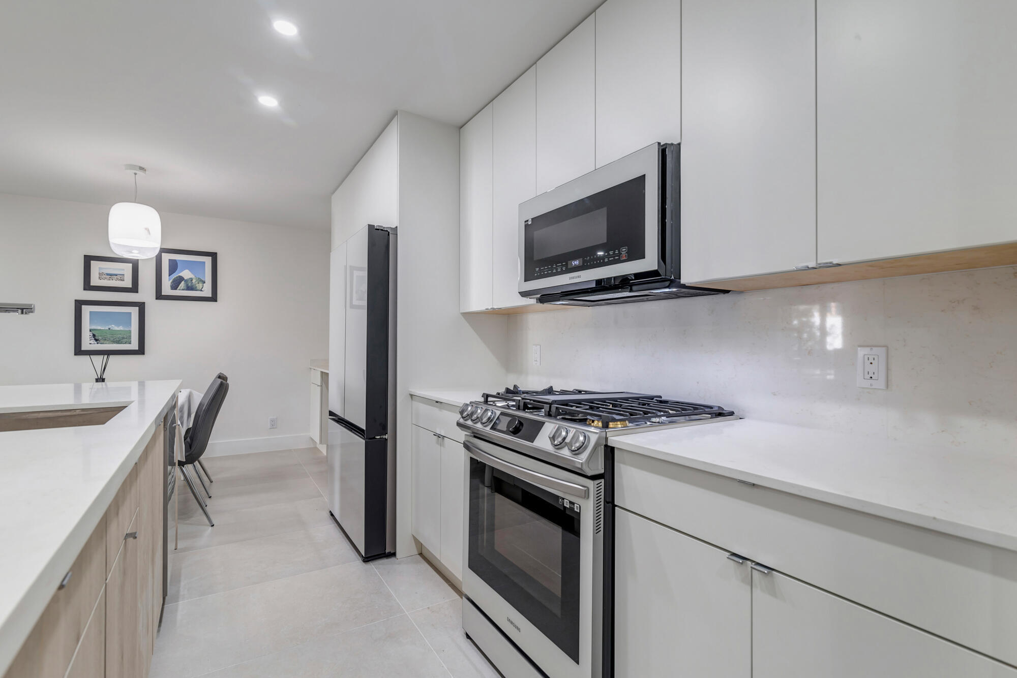 1527 S Flagler Drive 113f