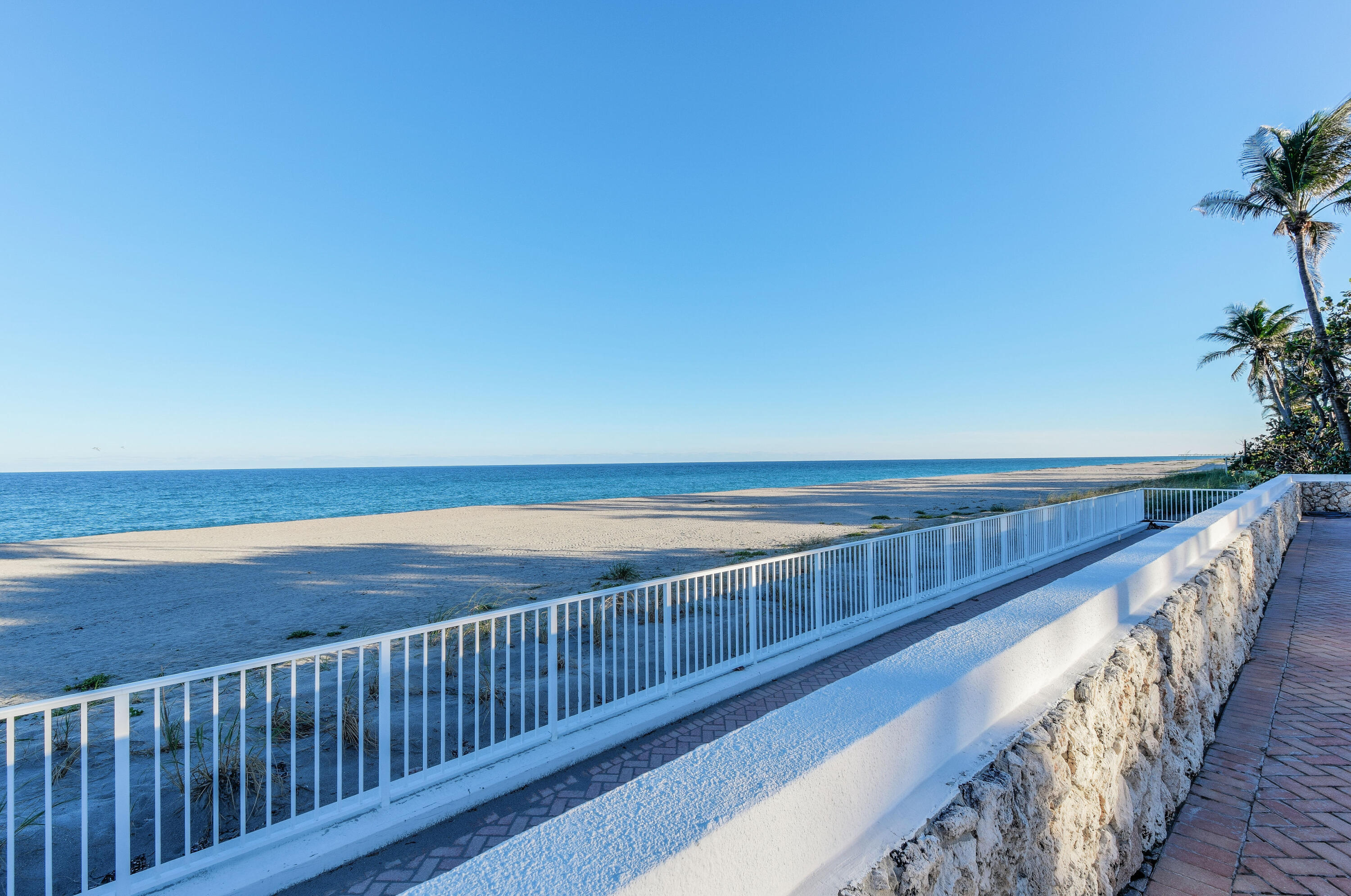 2295 S Ocean Boulevard 505