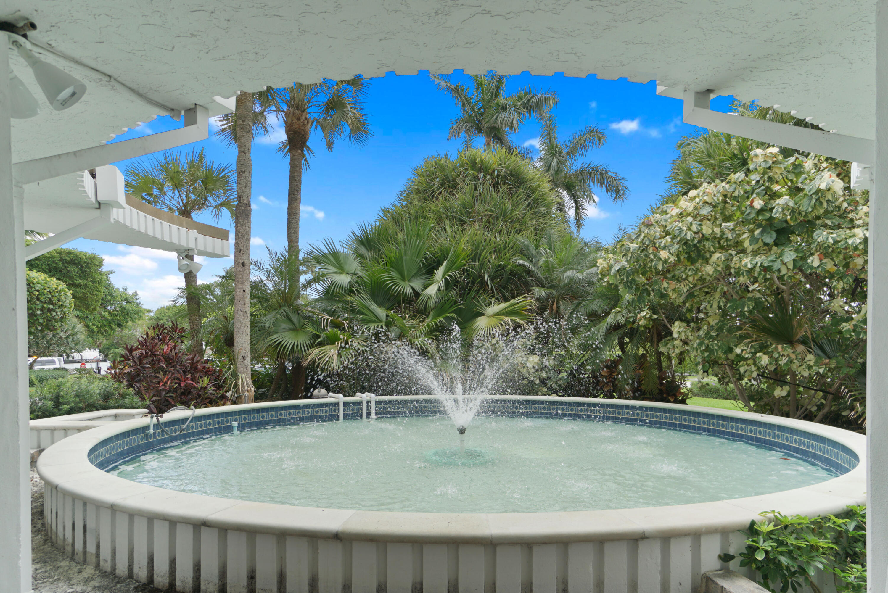 2295 S Ocean Boulevard 505
