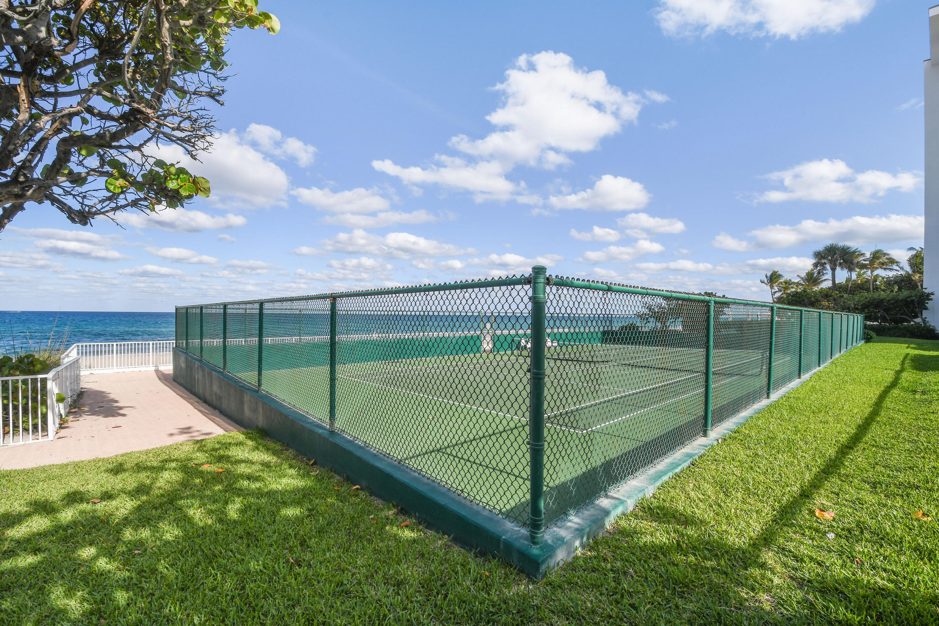 2295 S Ocean Boulevard 505