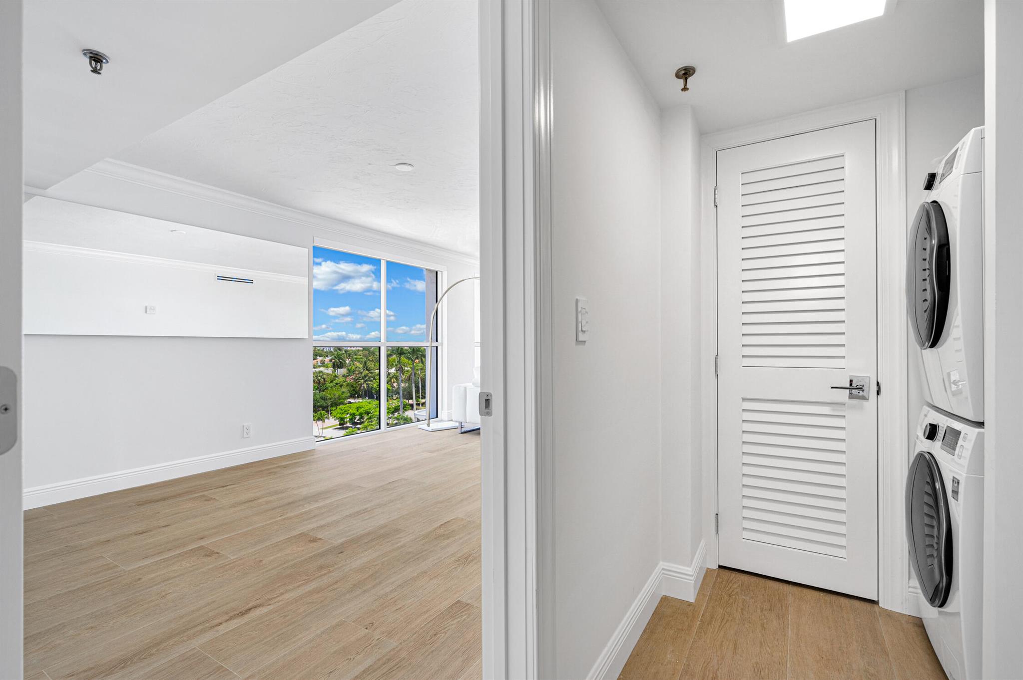 3901 S Flagler Drive 806