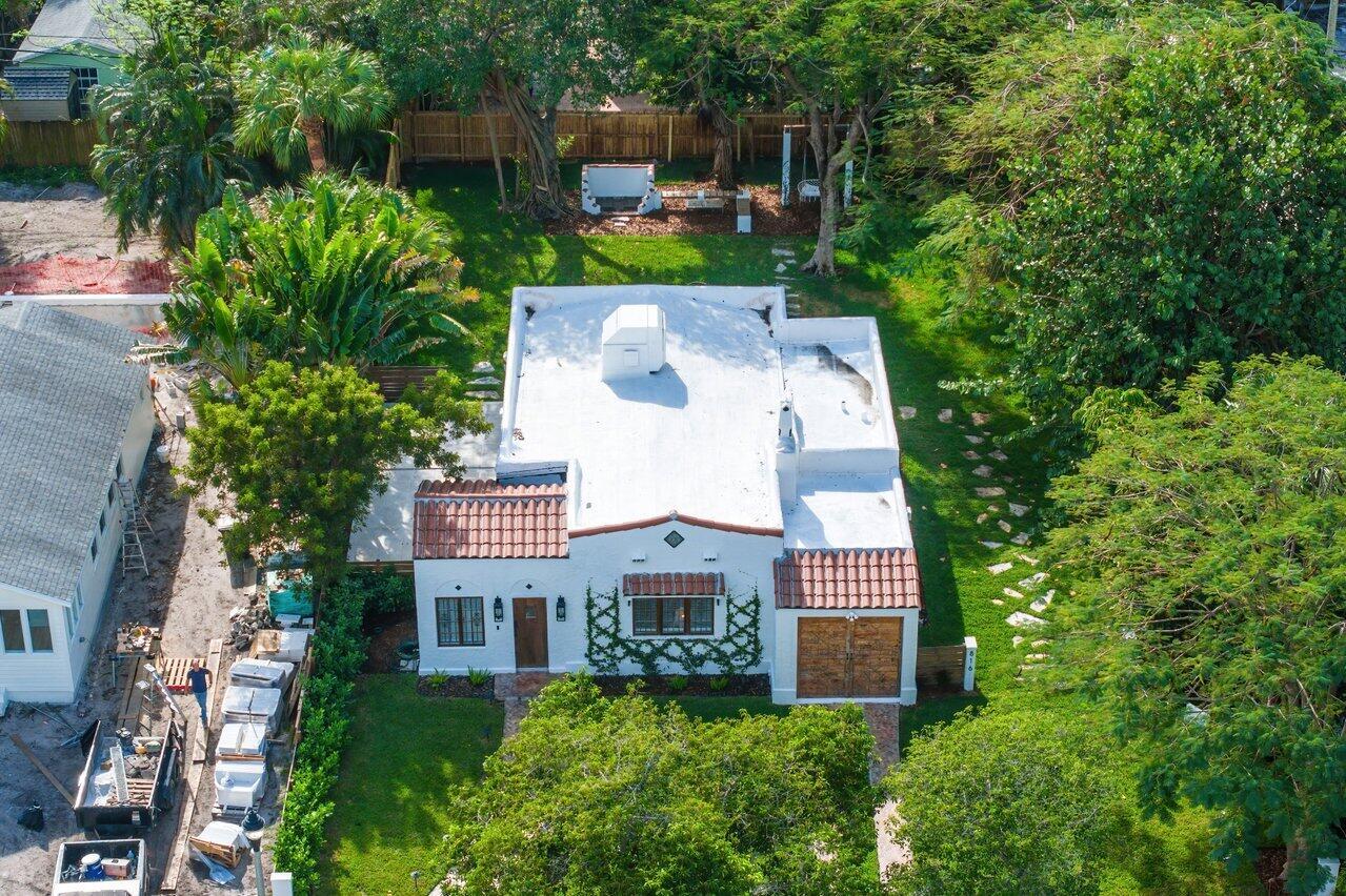 816 Park Place
