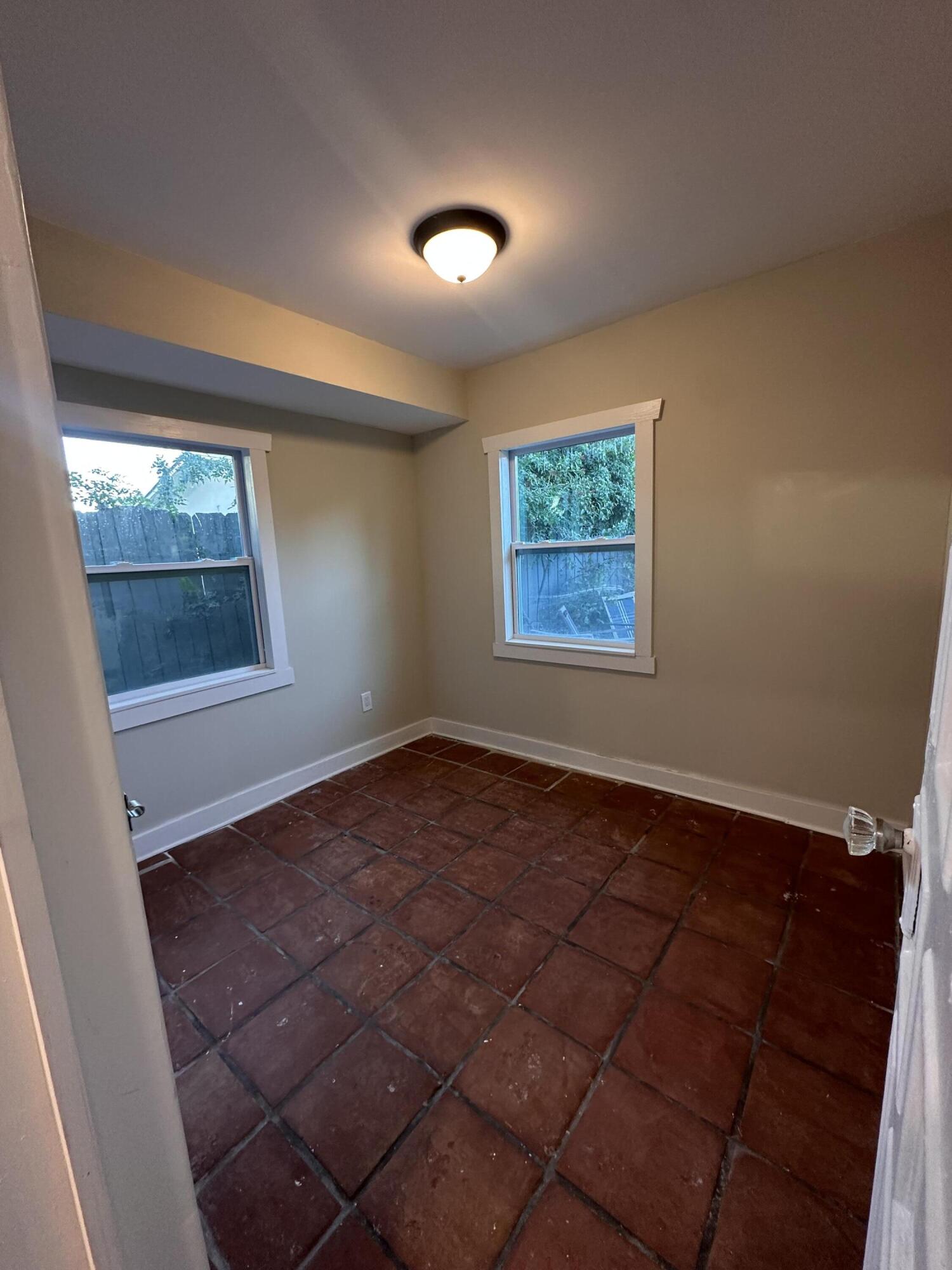 4707 Garden Avenue Apartment A