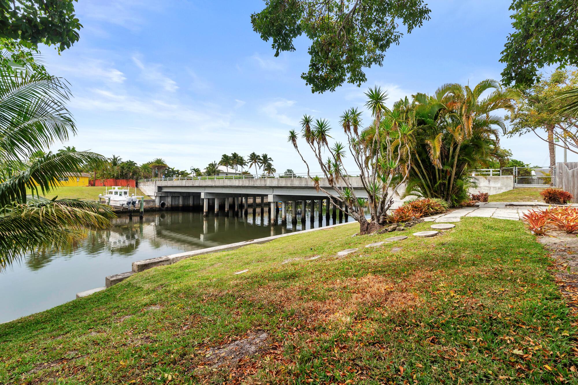250 Arlington Road