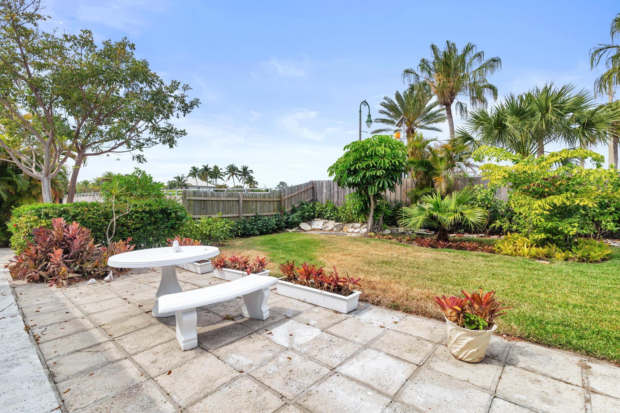 250 Arlington Road
