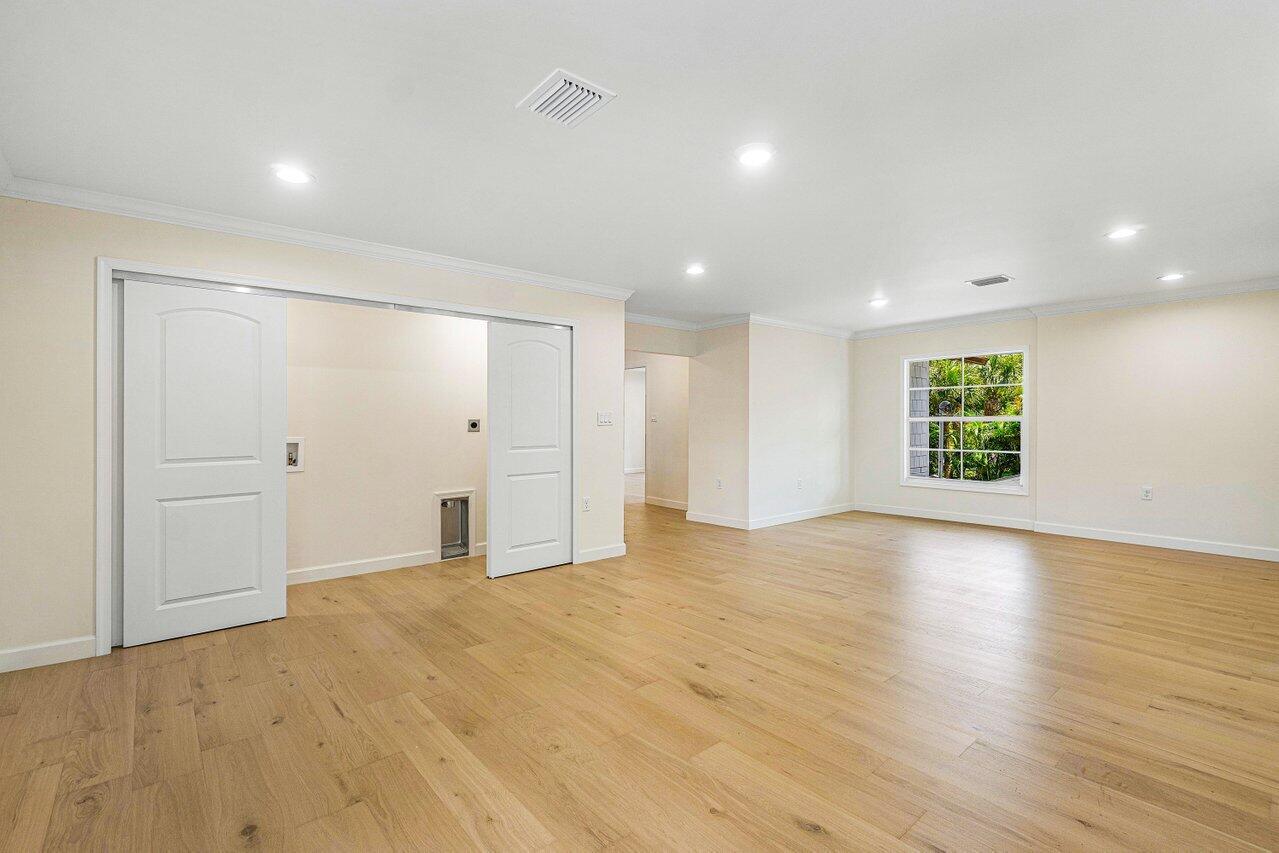 370 Marlborough Road