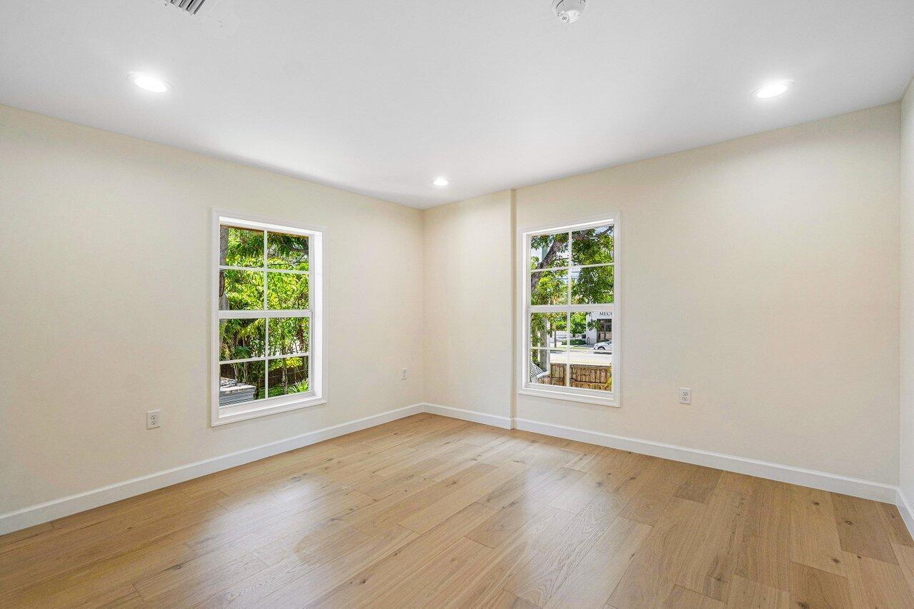 370 Marlborough Road