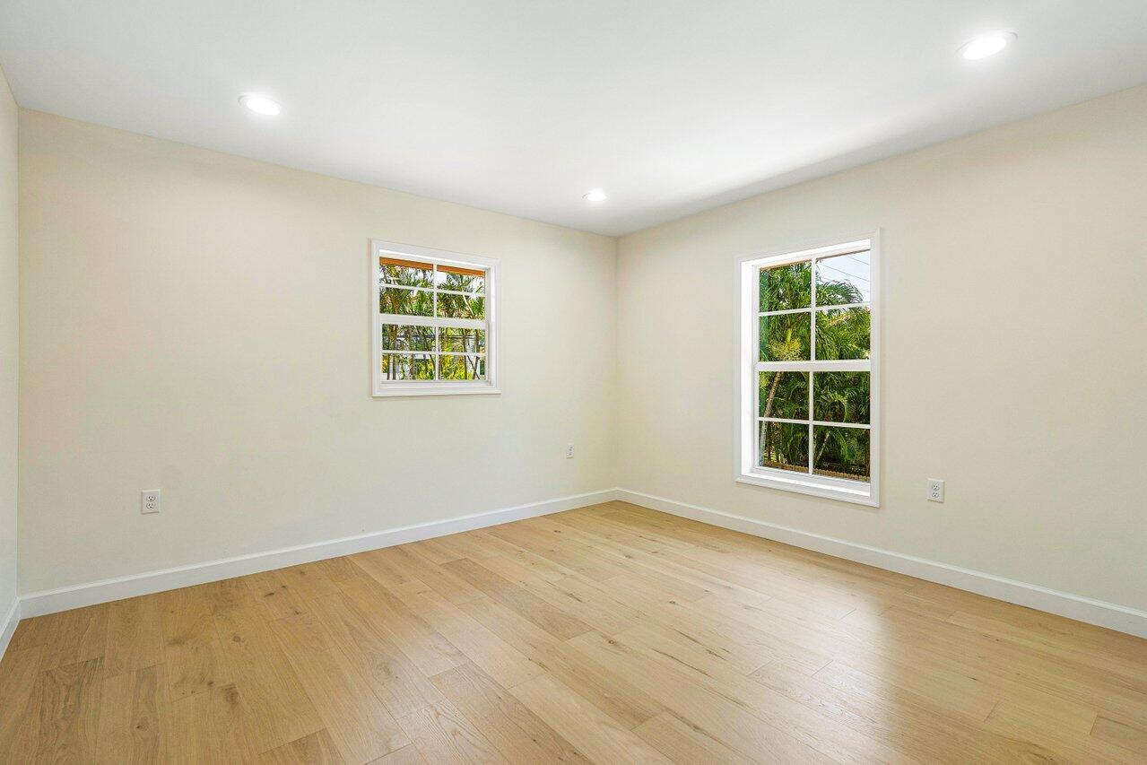 370 Marlborough Road