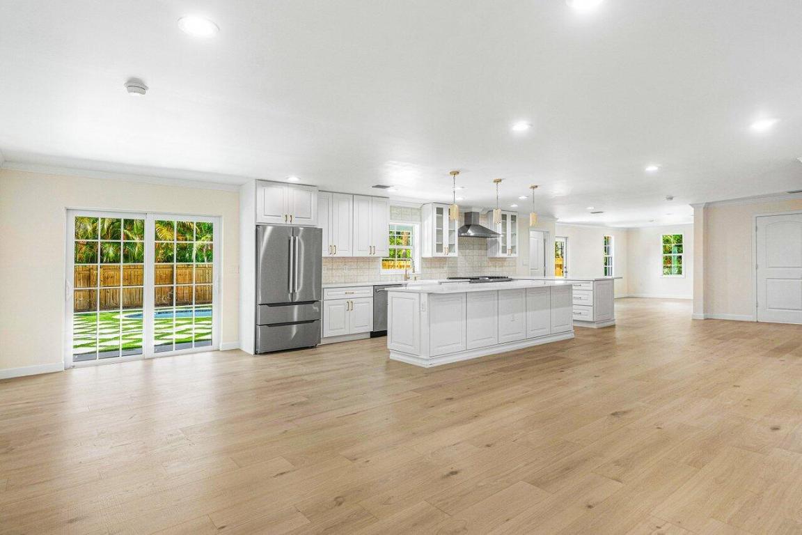 370 Marlborough Road