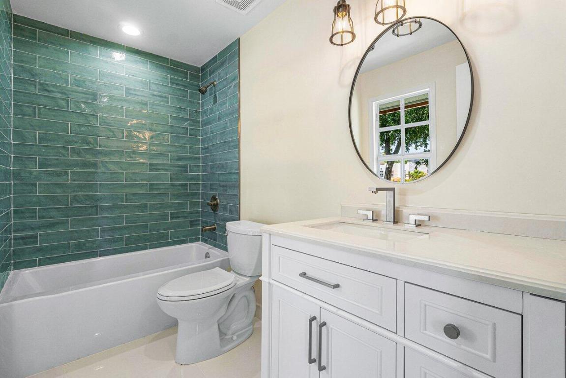 370 Marlborough Road