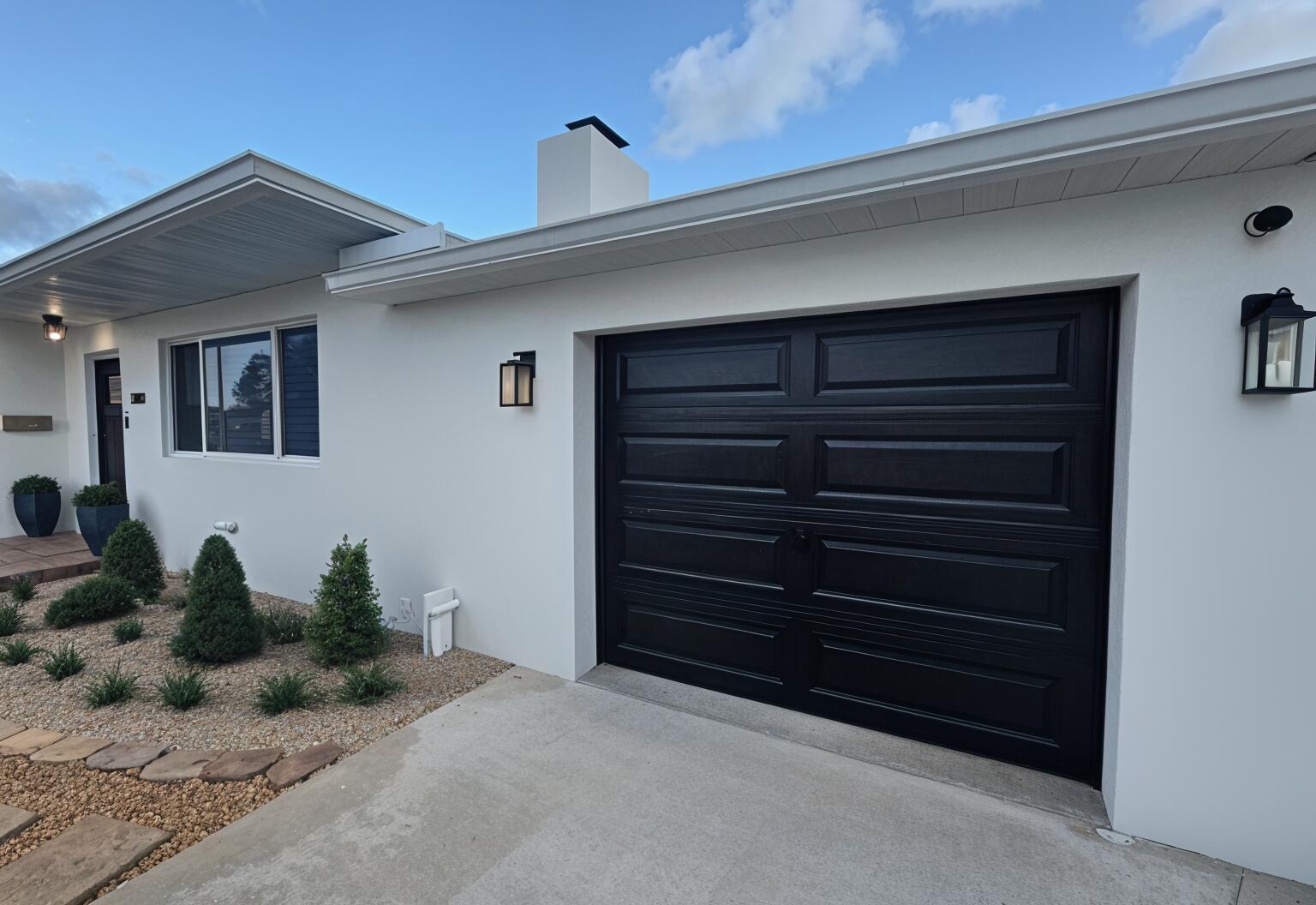 380 Laurie Road