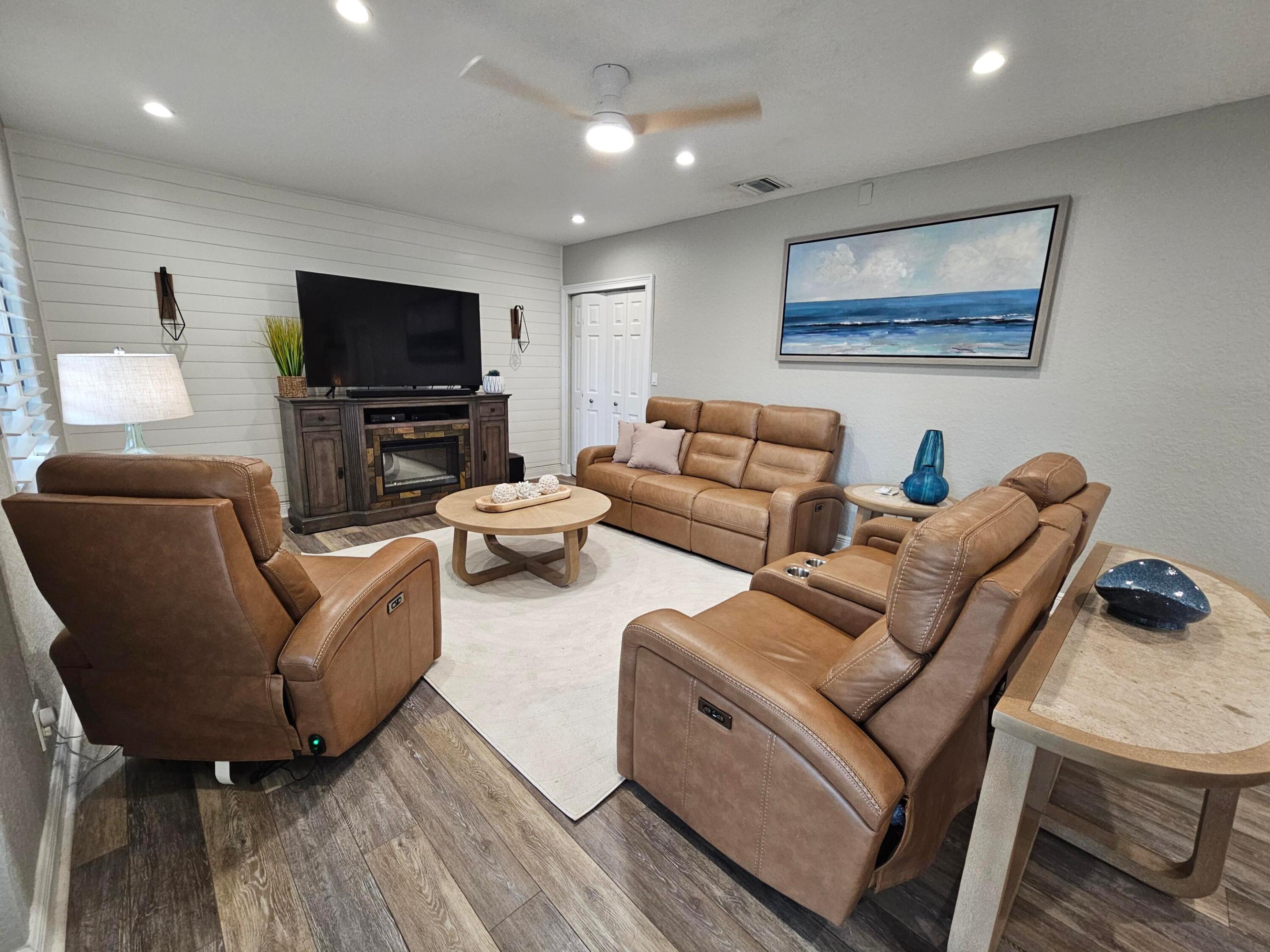 380 Laurie Road
