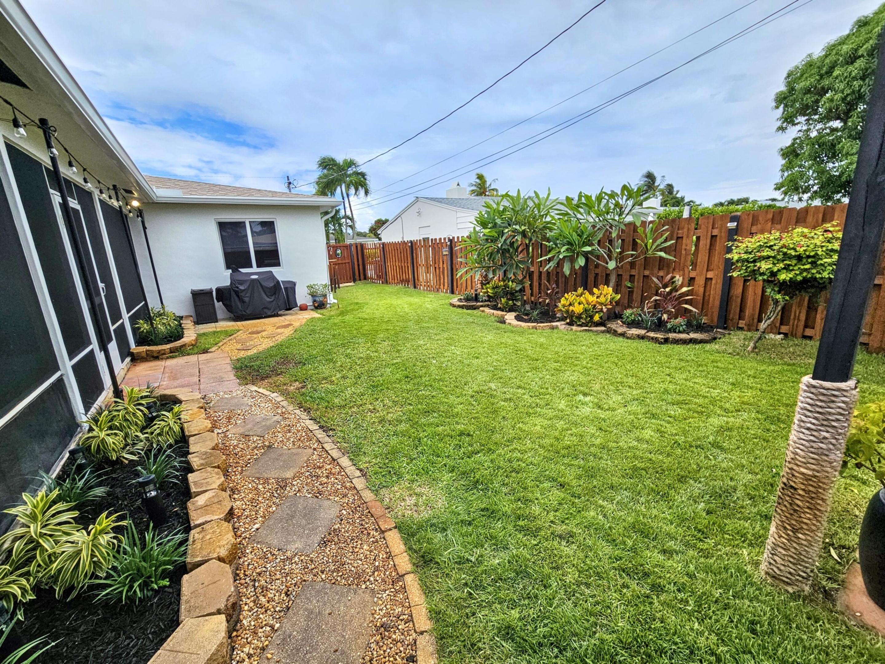 380 Laurie Road