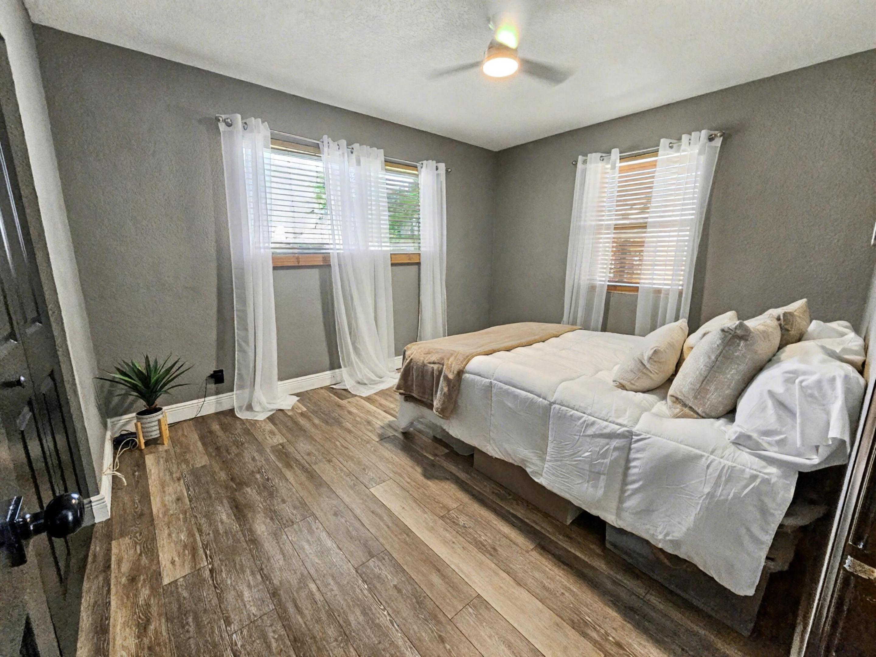 380 Laurie Road