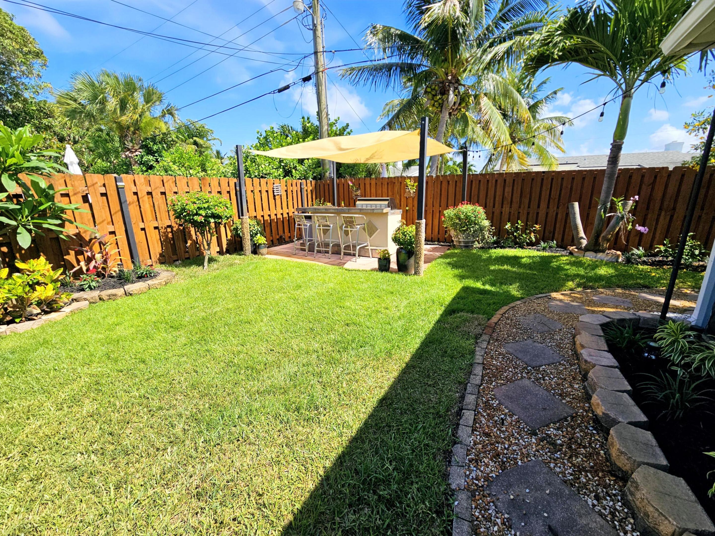 380 Laurie Road