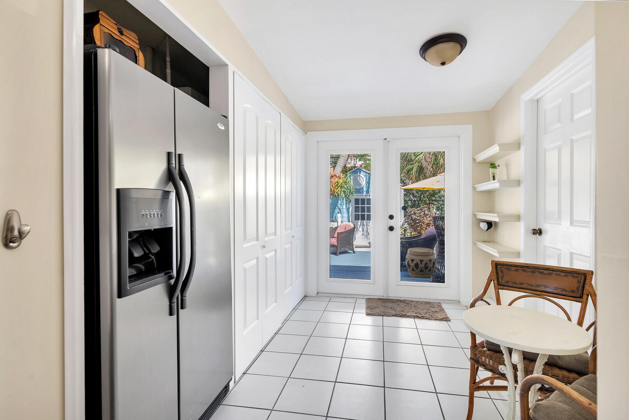 311 Kenilworth Boulevard