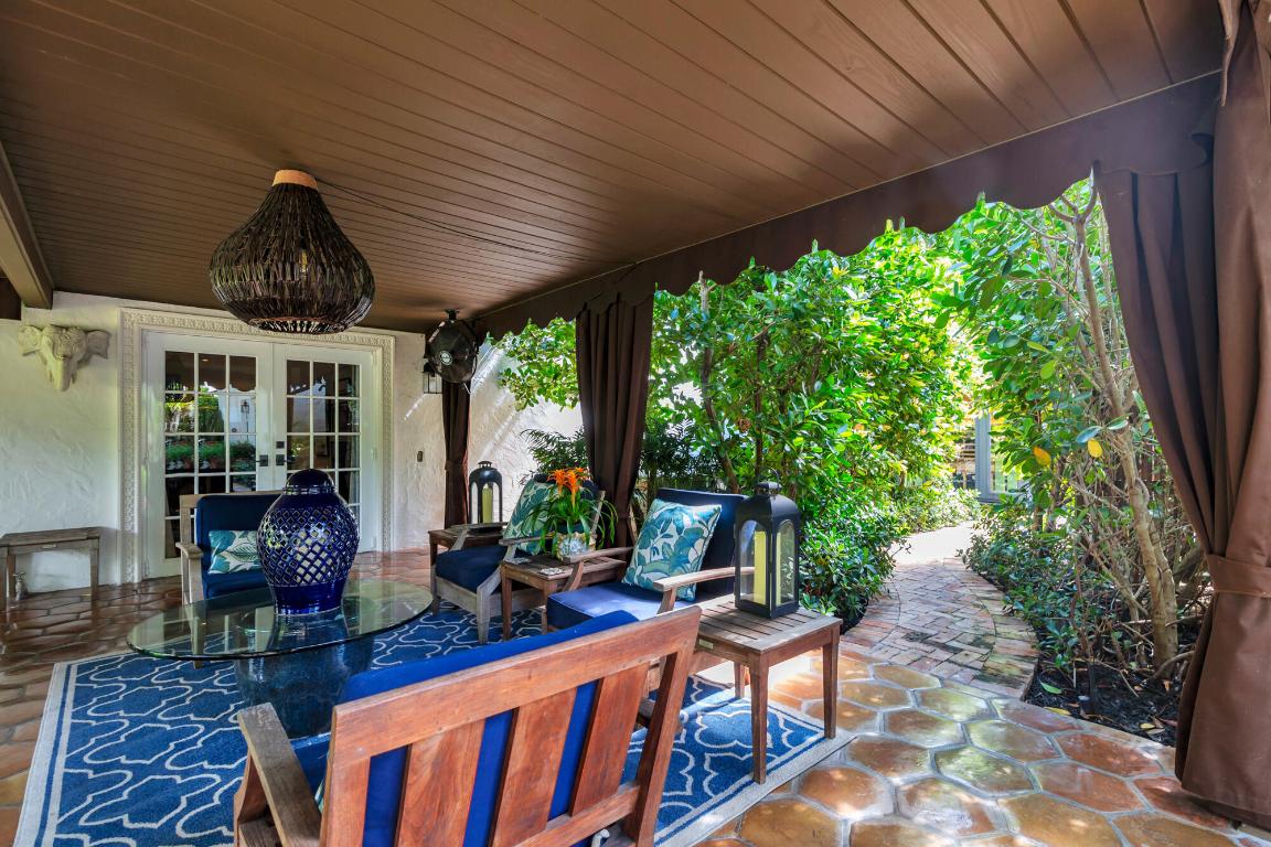 815 Nathan Hale Road