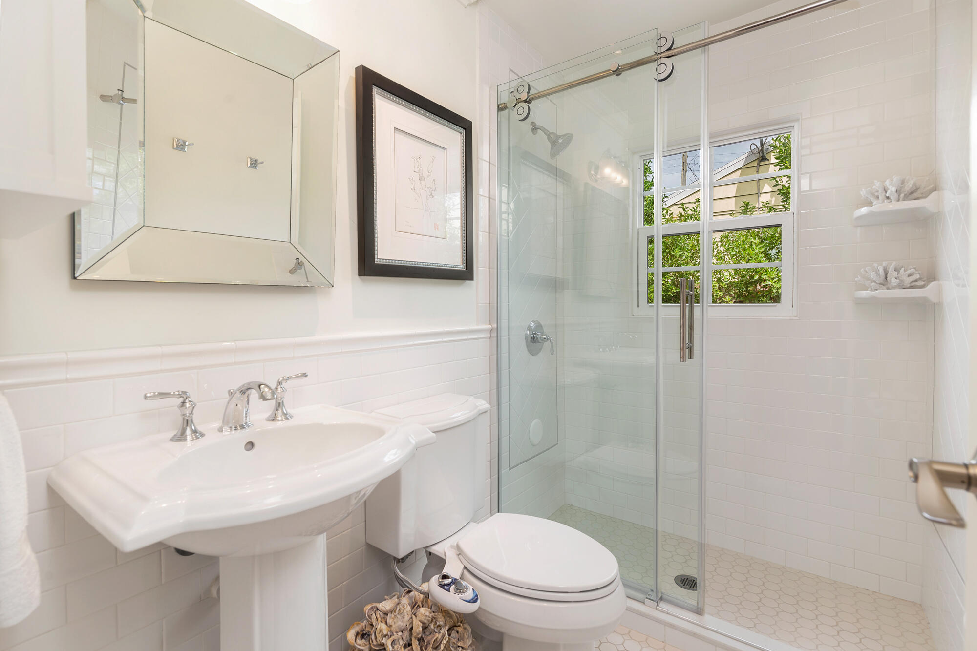 815 Nathan Hale Road