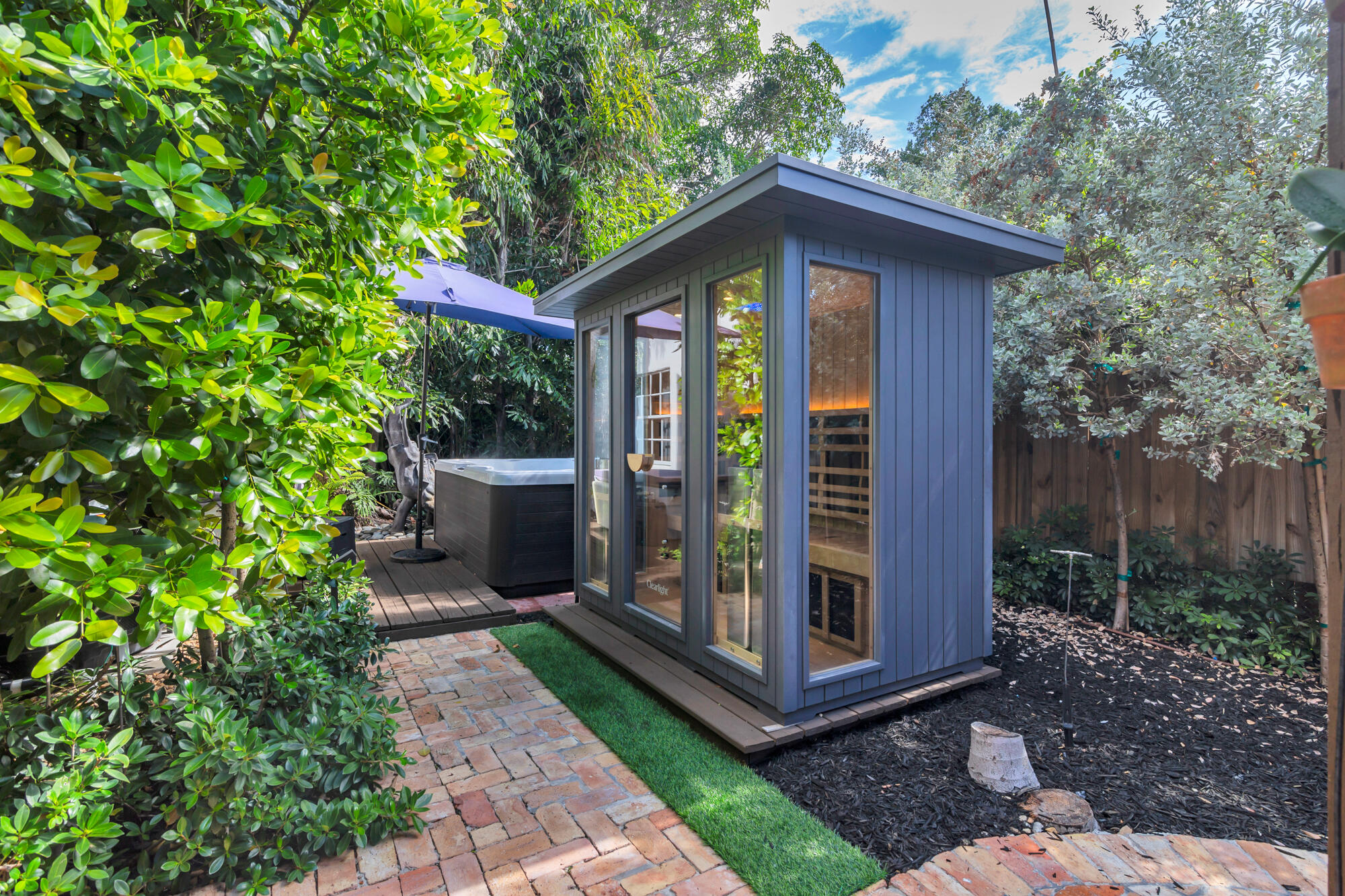 815 Nathan Hale Road