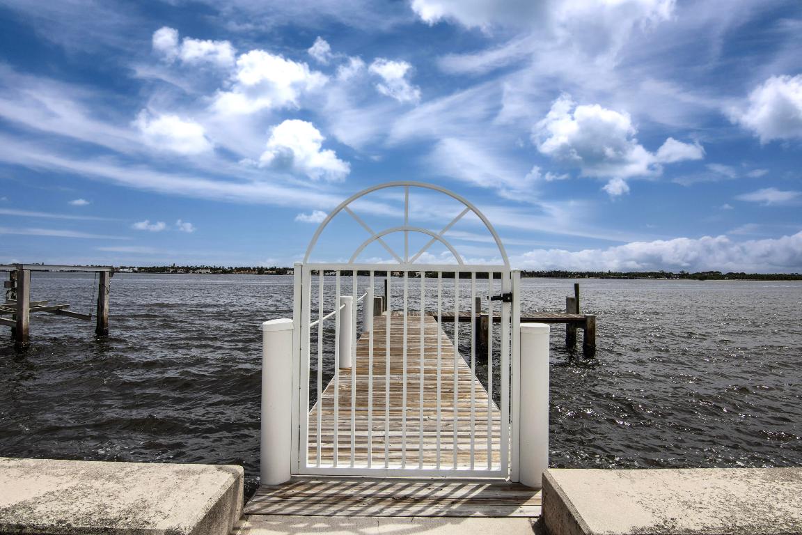 3405 S Flagler Drive