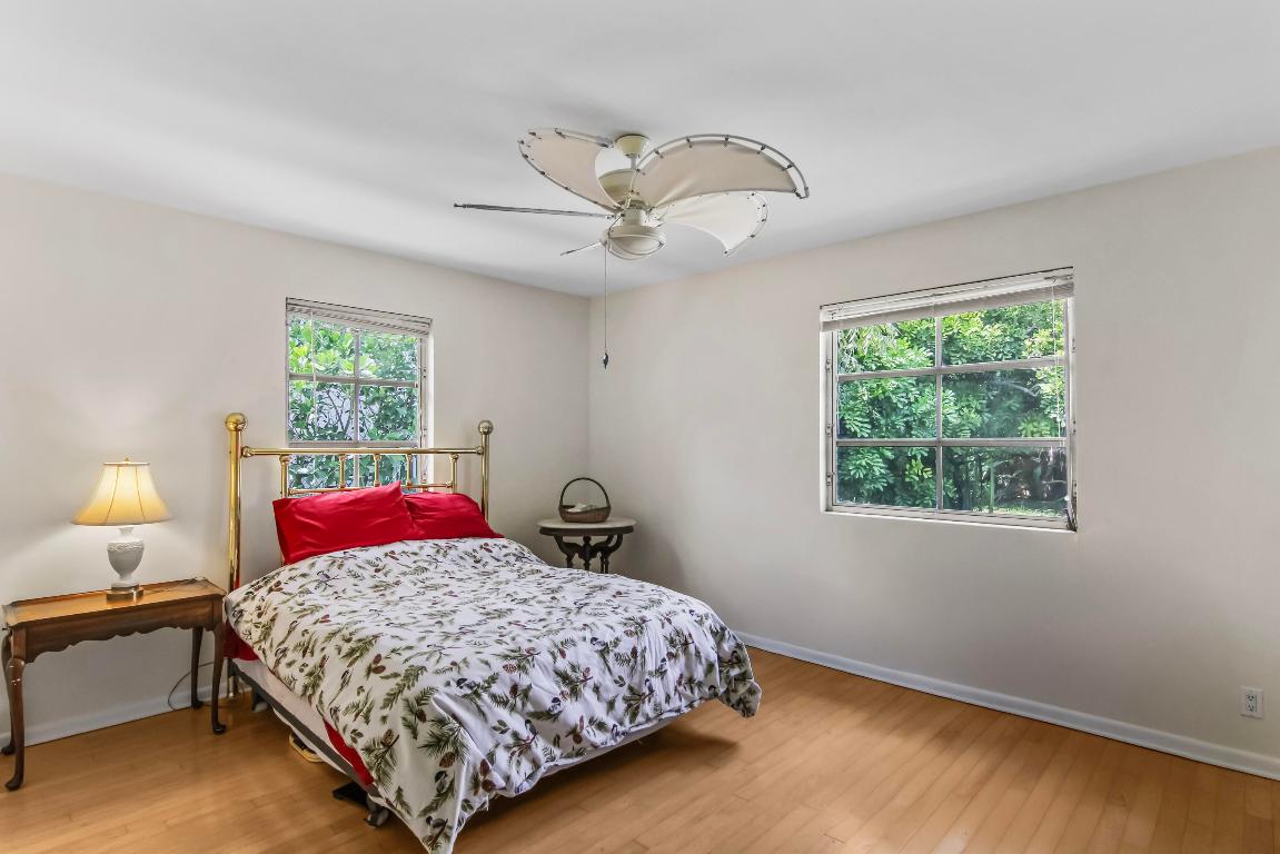 3405 S Flagler Drive