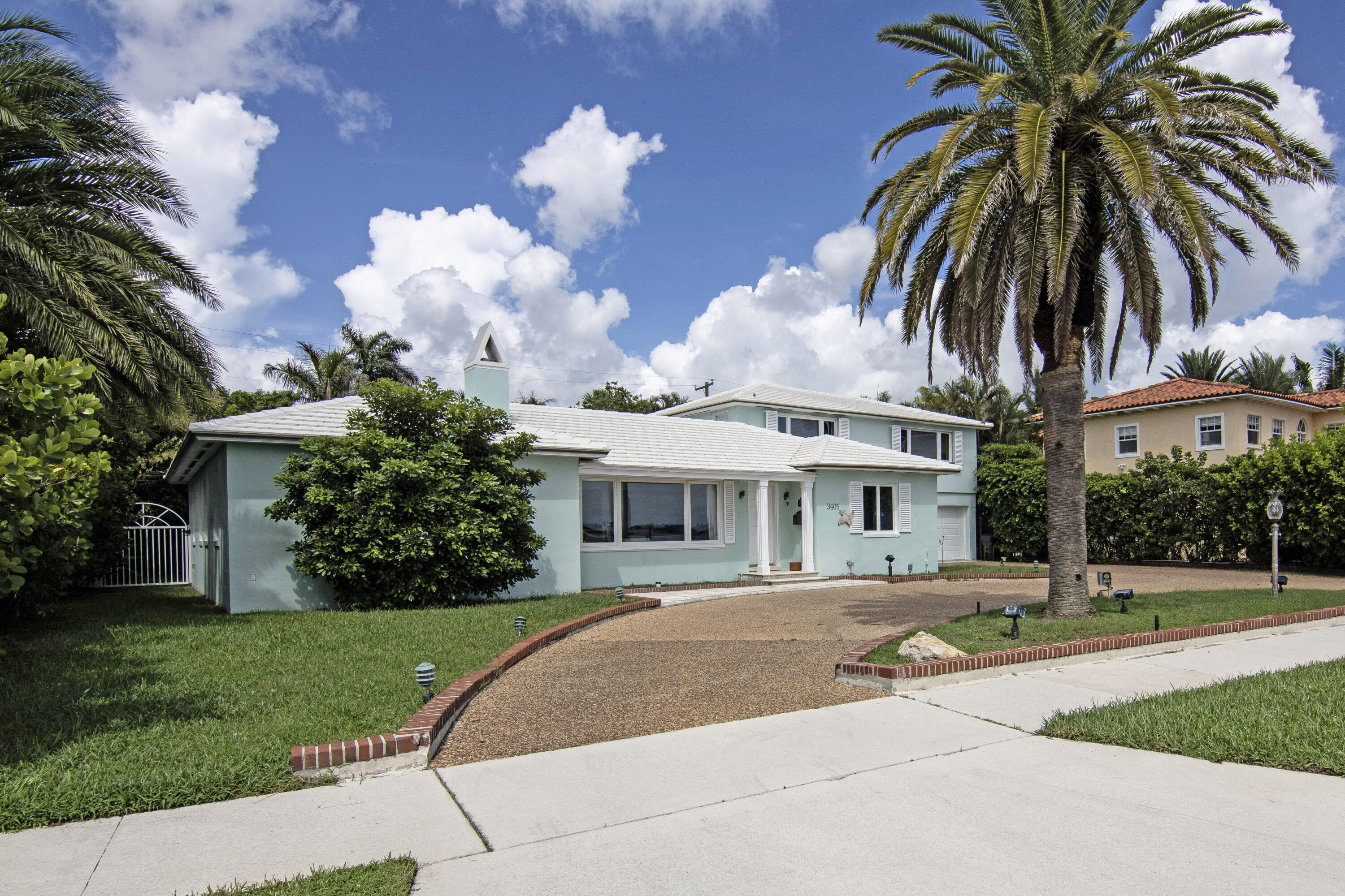 3405 S Flagler Drive