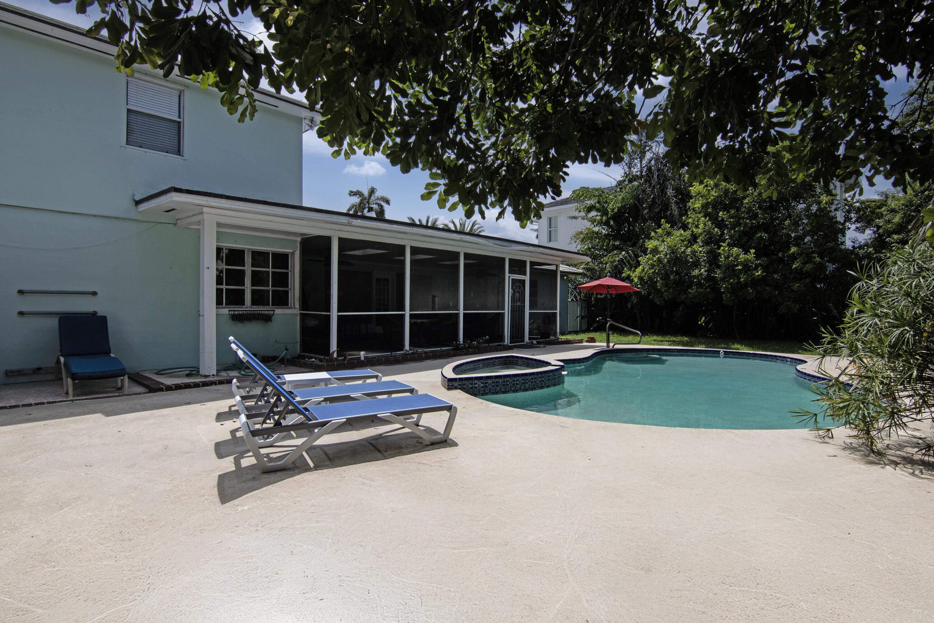 3405 S Flagler Drive