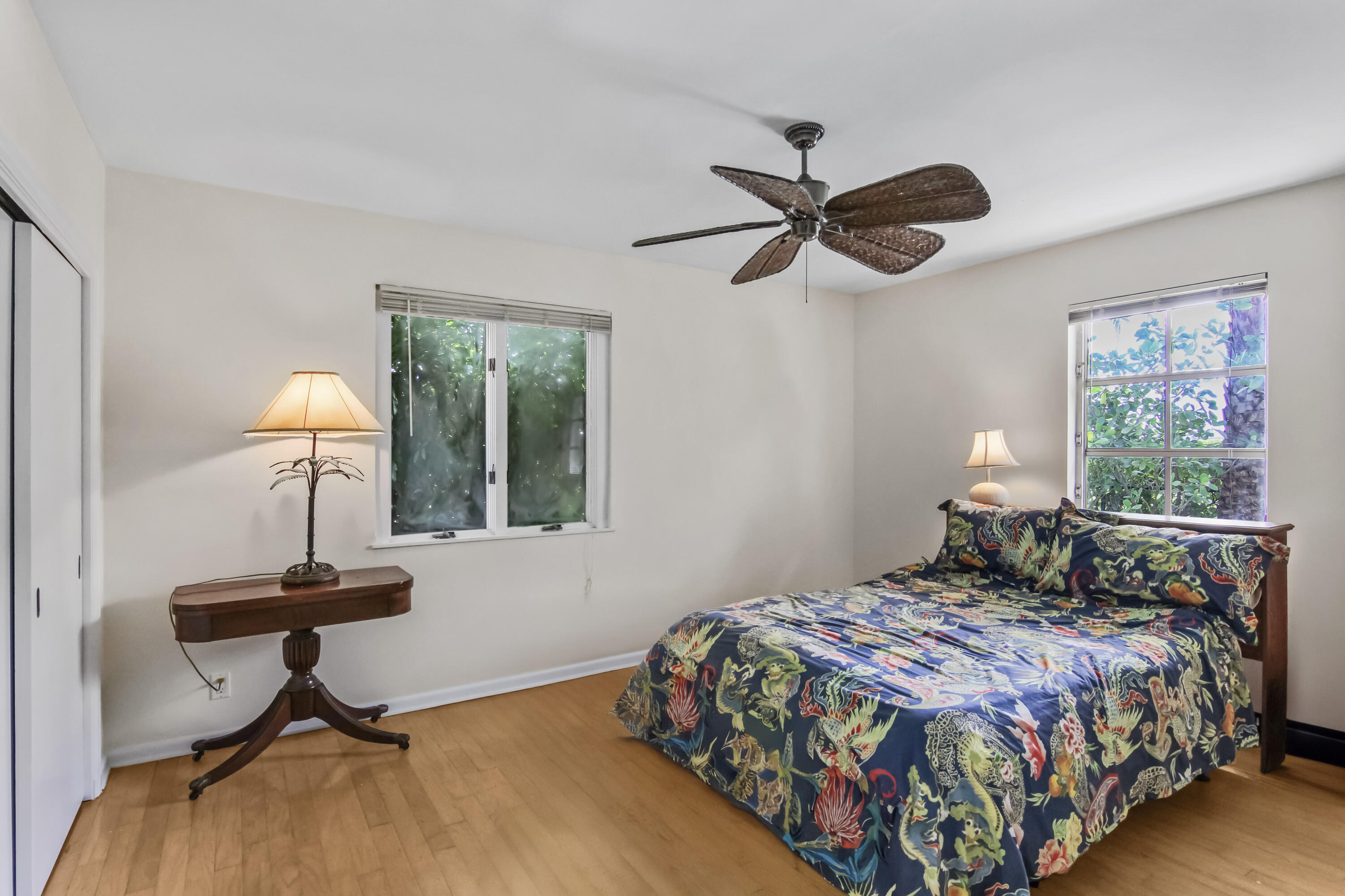 3405 S Flagler Drive