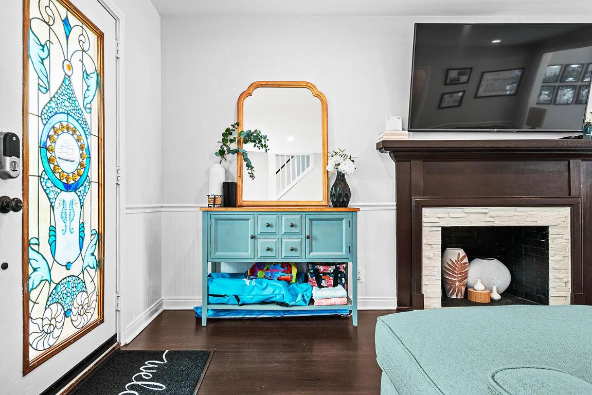 4206 Washington Road