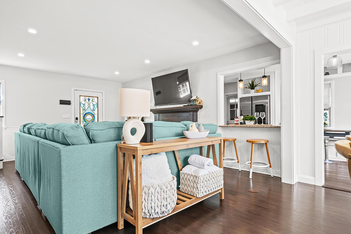 4206 Washington Road