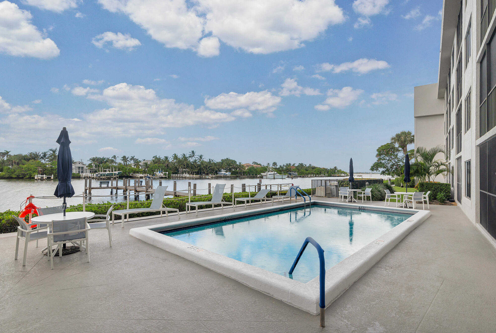 3525 S Ocean Boulevard 111