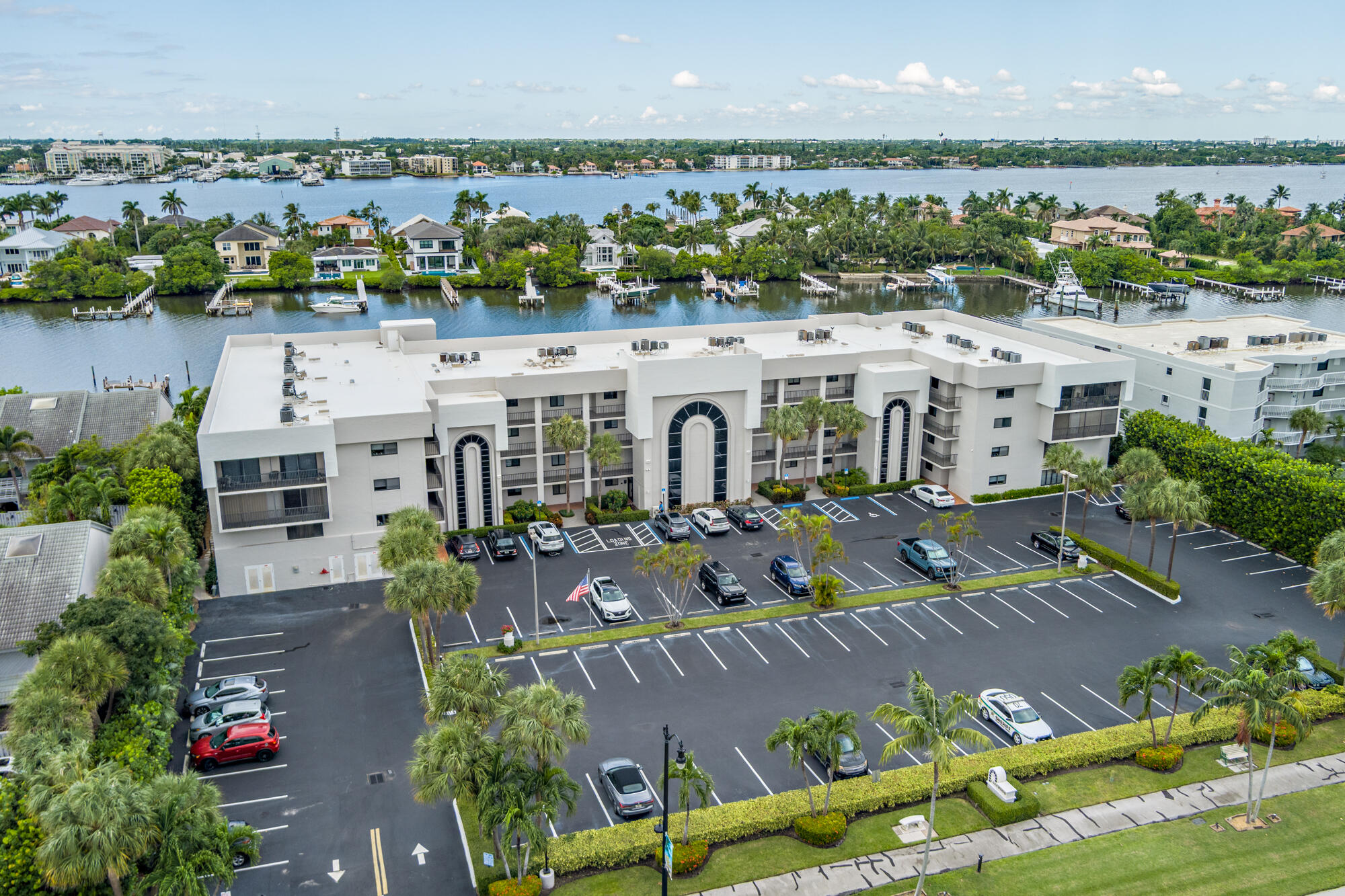 3525 S Ocean Boulevard 111