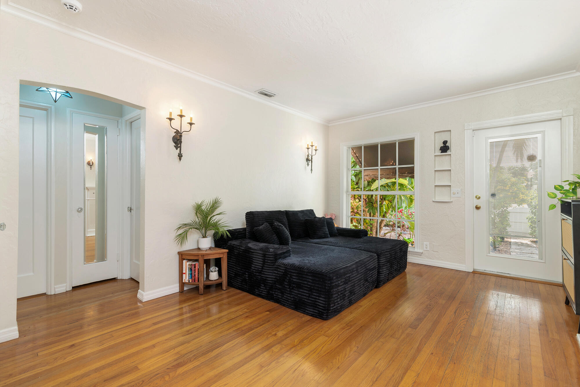 341 Nottingham Boulevard