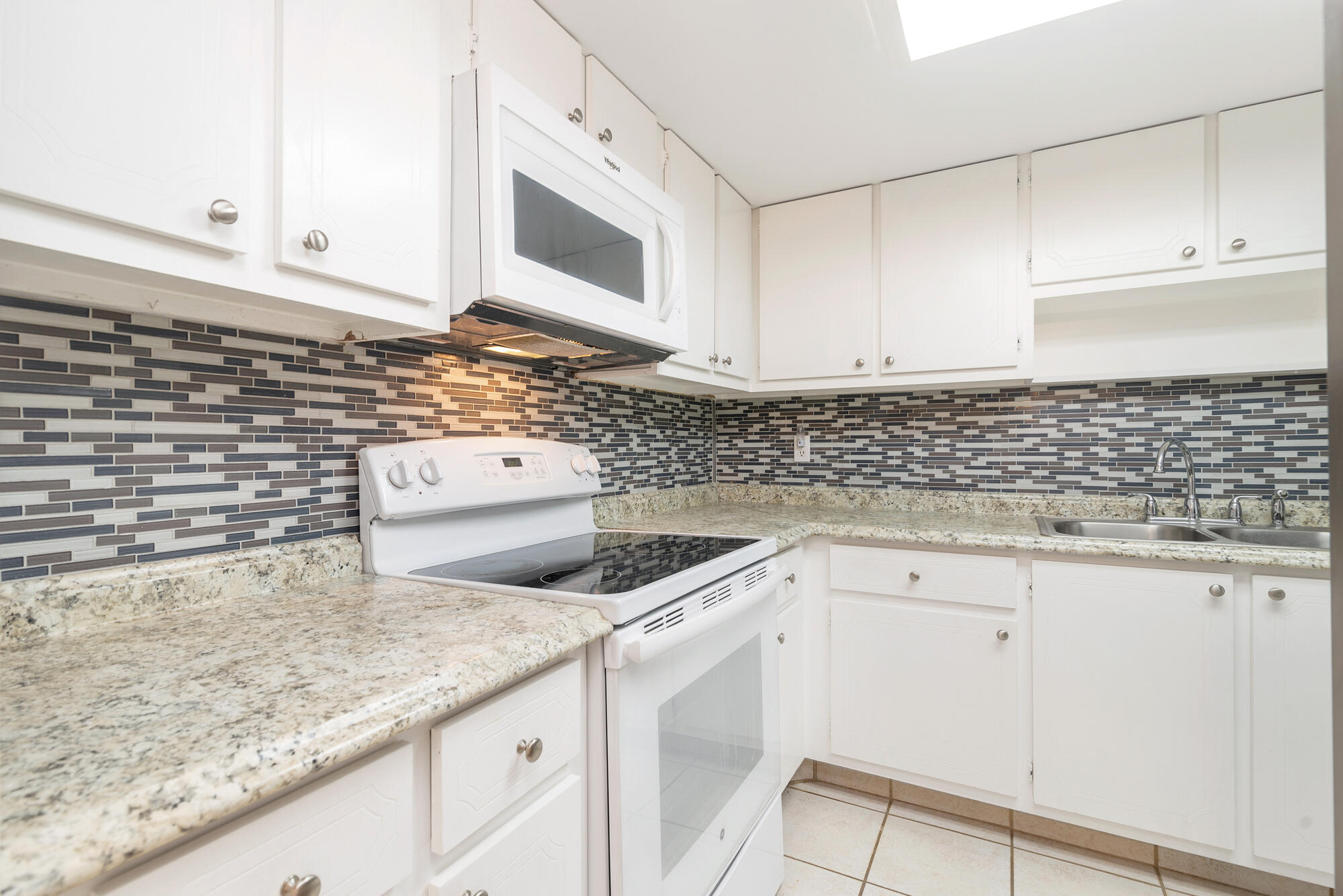630 Ocean Drive 412