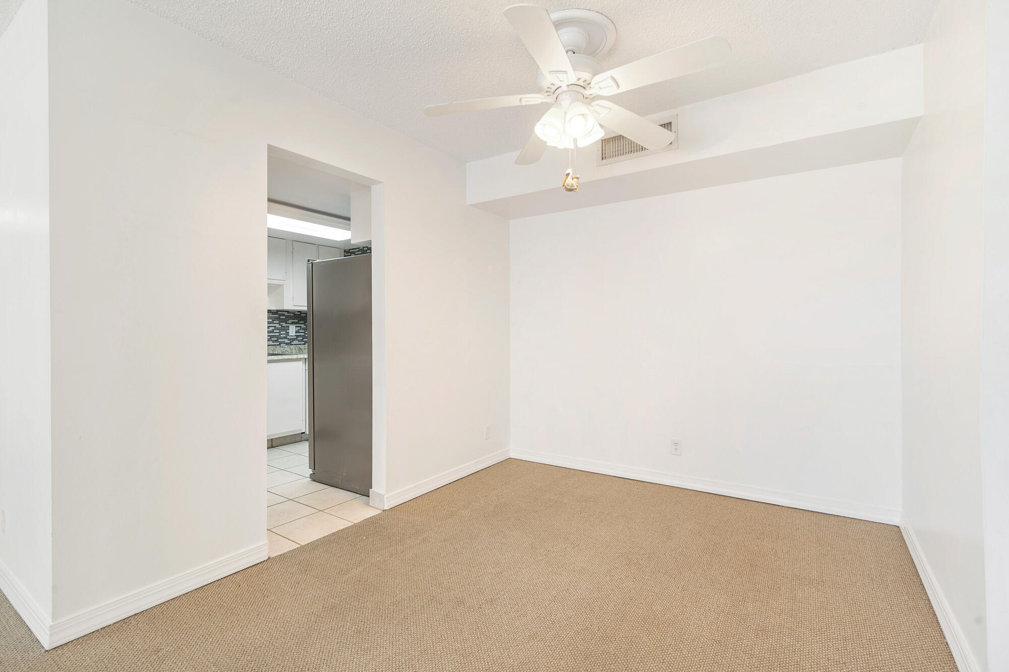 630 Ocean Drive 412