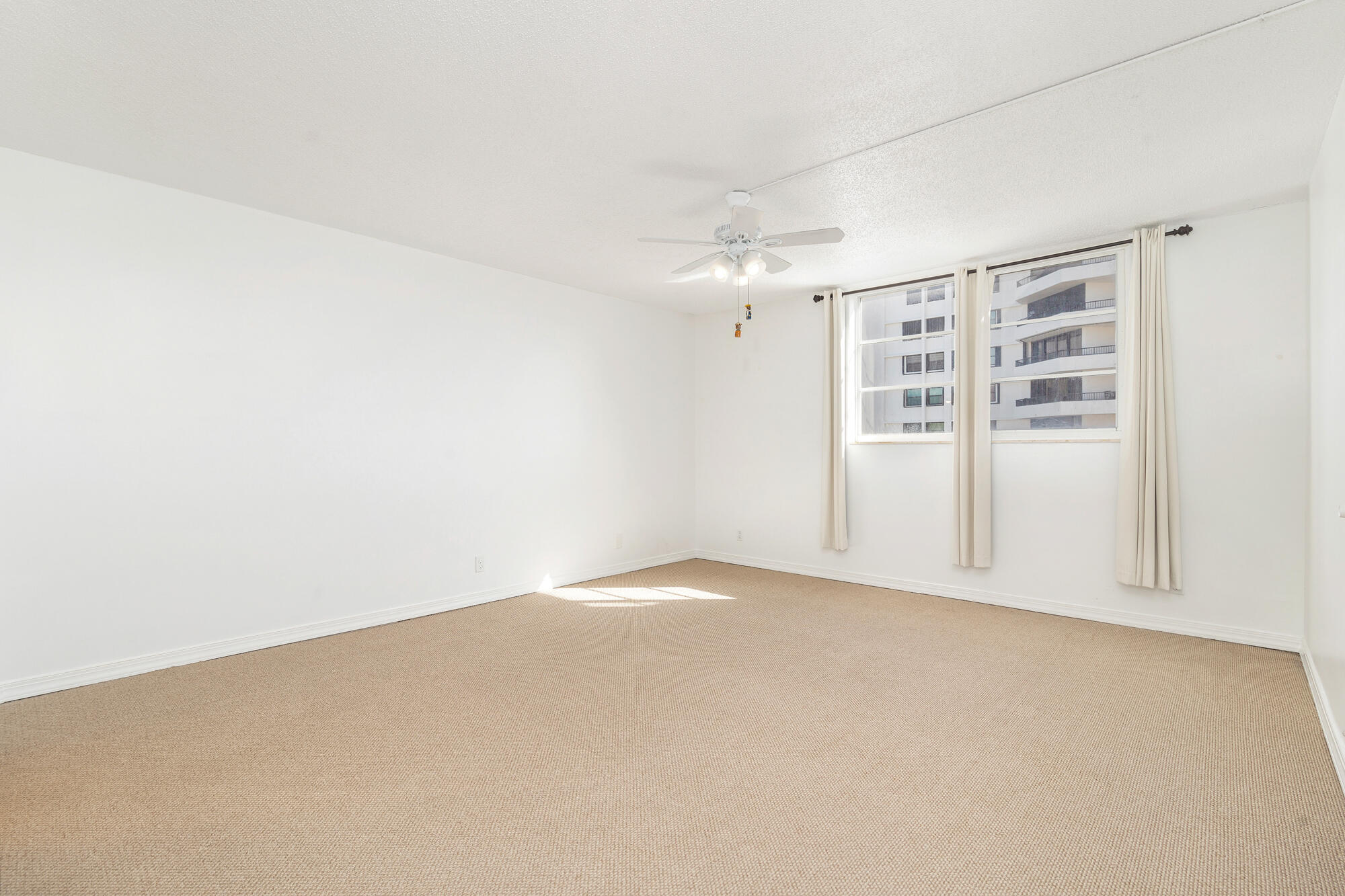 630 Ocean Drive 412