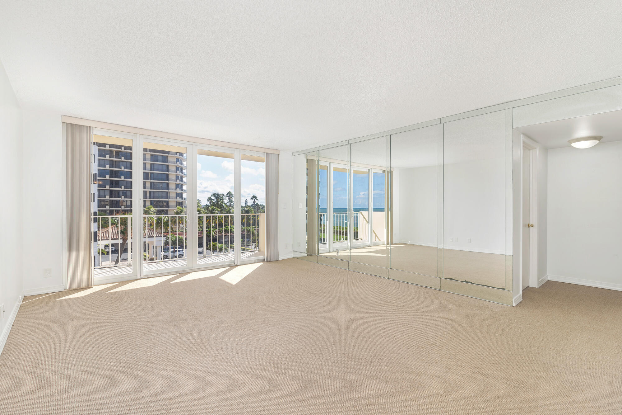 630 Ocean Drive 412