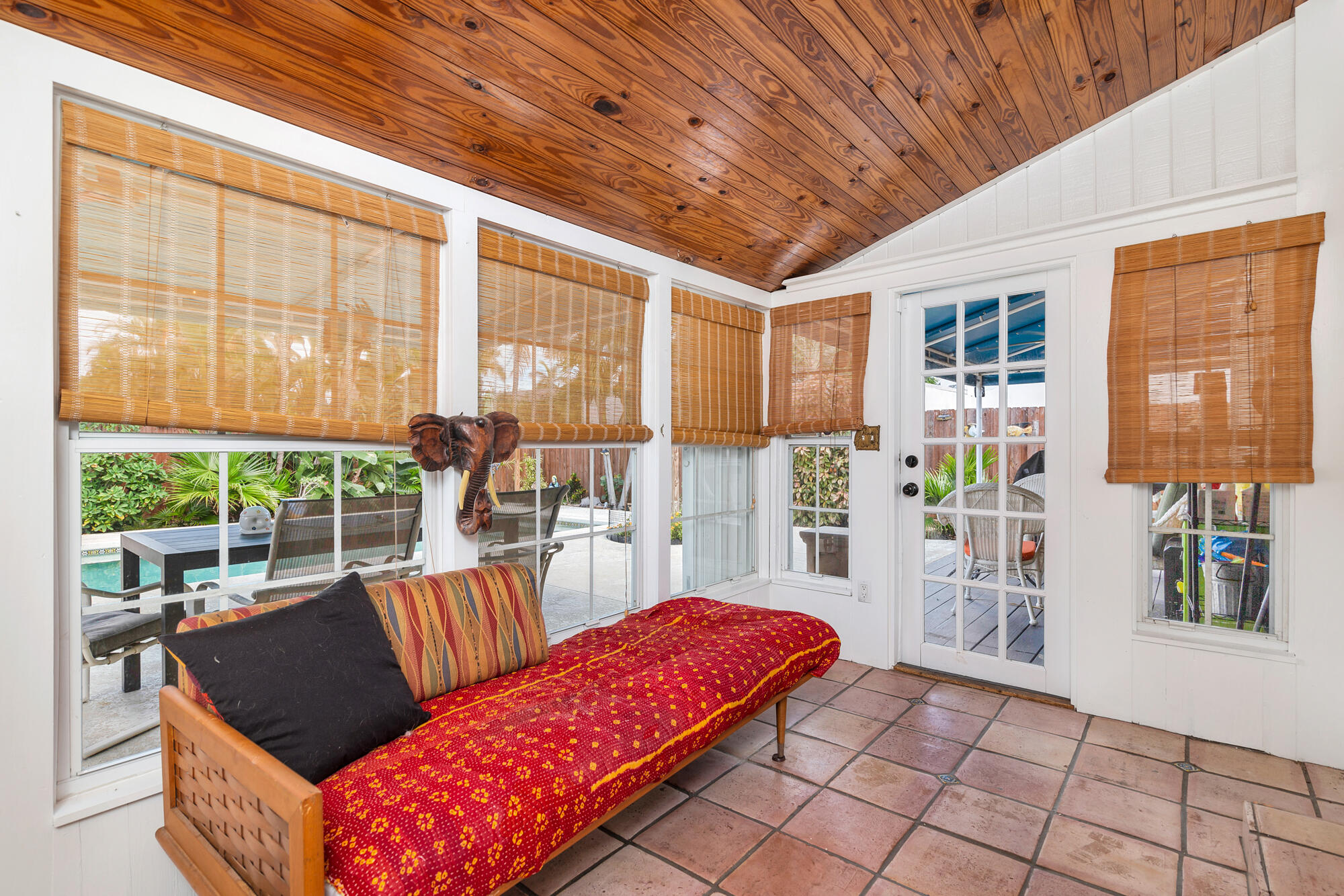 341 Nottingham Boulevard