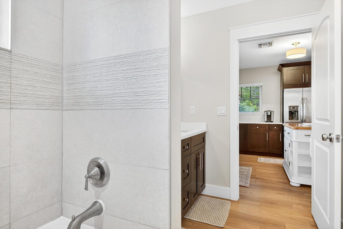 354 Marlborough Place