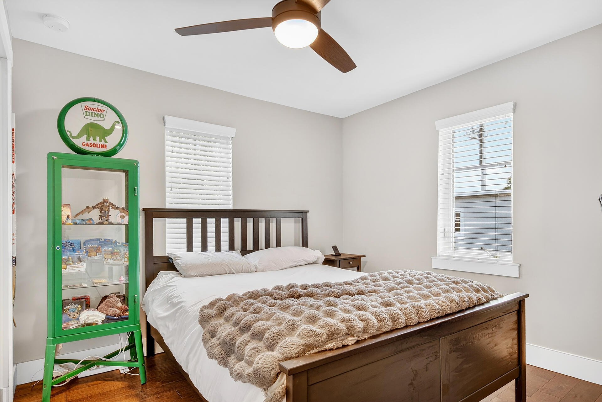 354 Marlborough Place