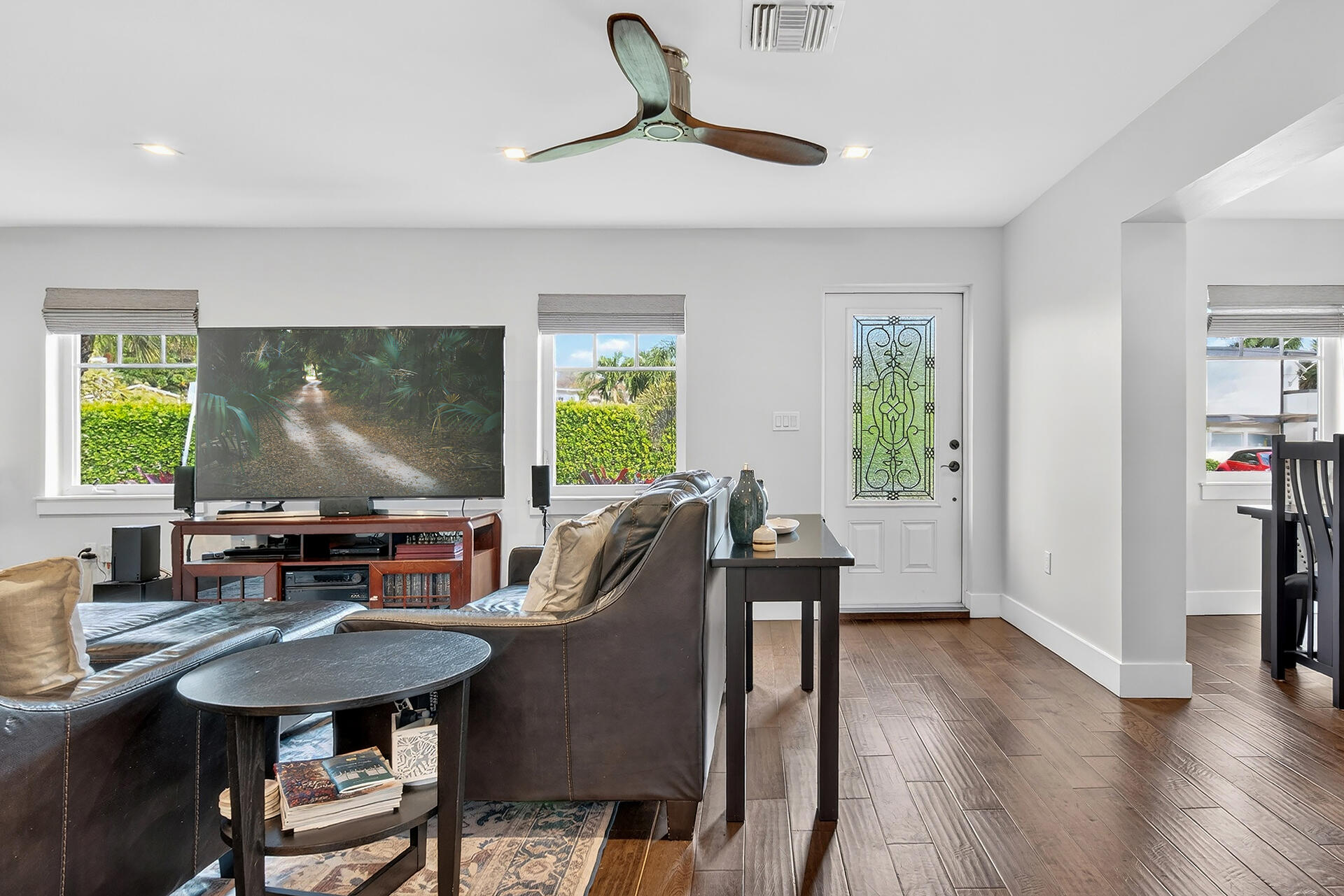 354 Marlborough Place