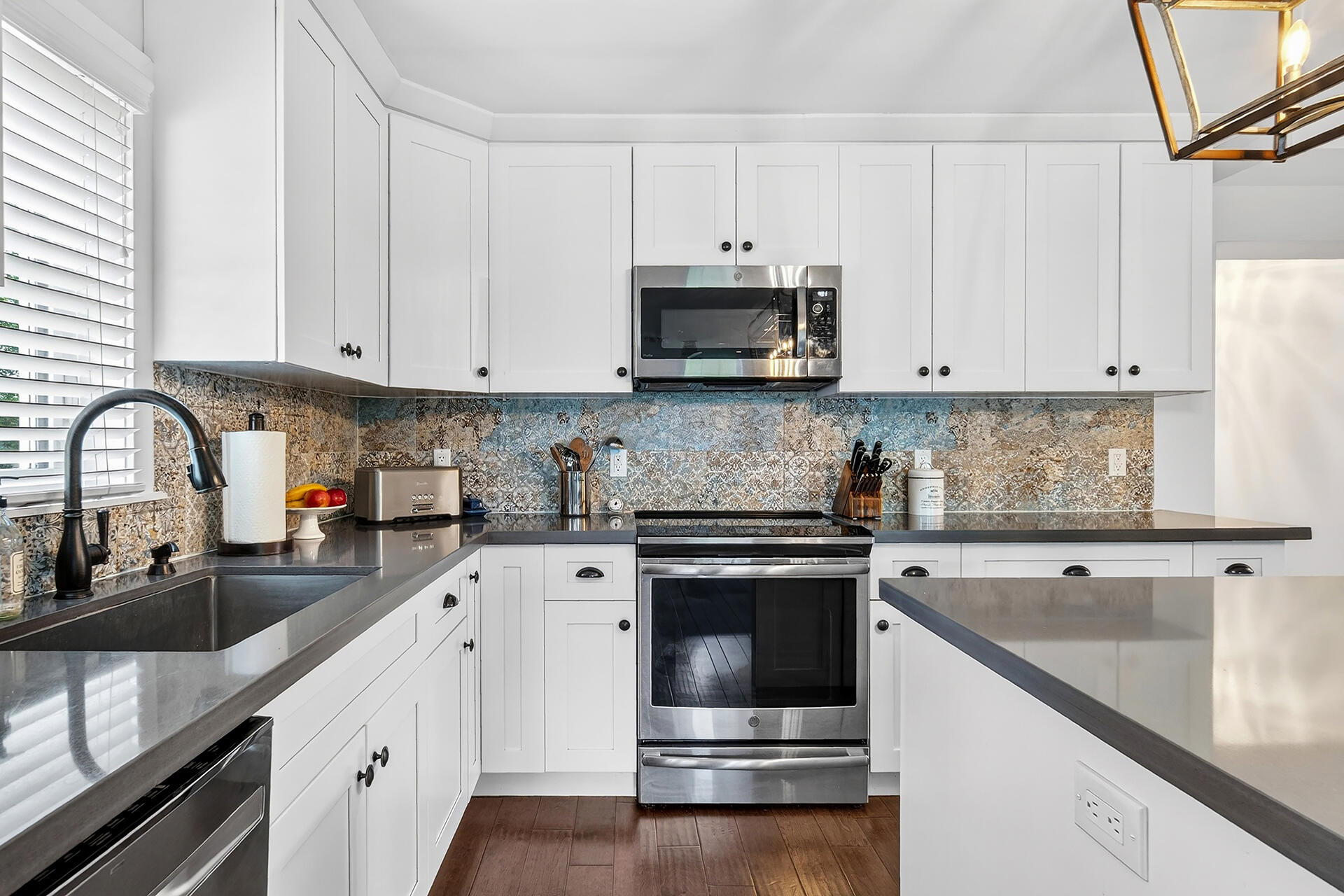 354 Marlborough Place