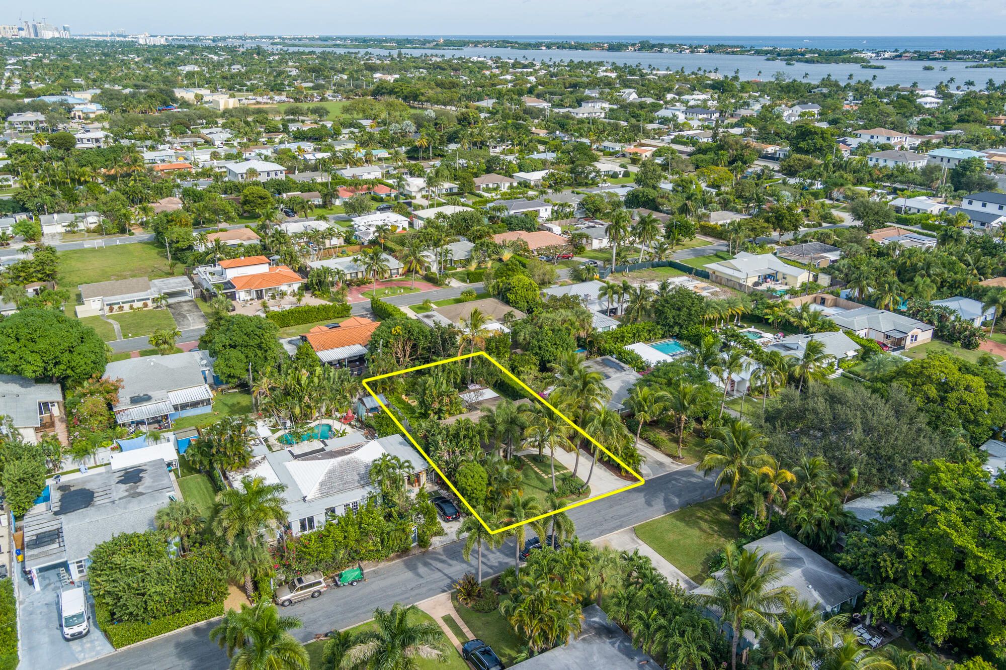 353 Orange Way, West Palm Beach