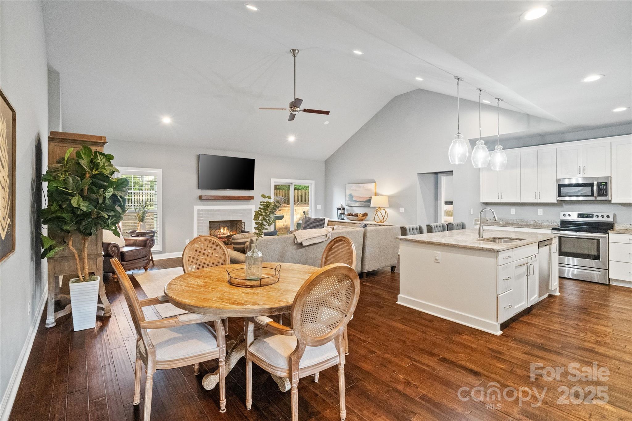 1688 Avalon Drive
